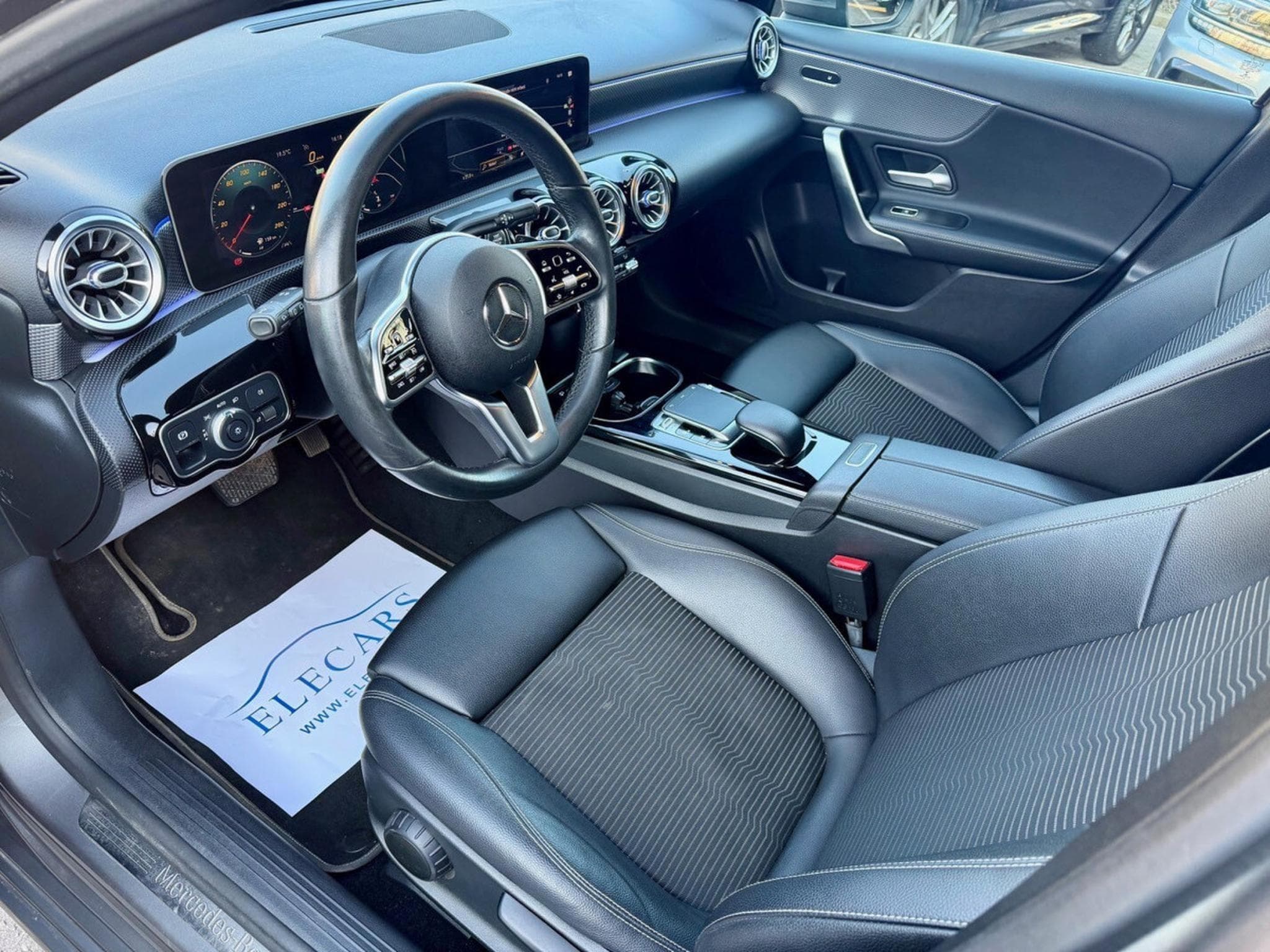 Mercedes A 220 4Matic 7G-DCT (2019) - Photo 7