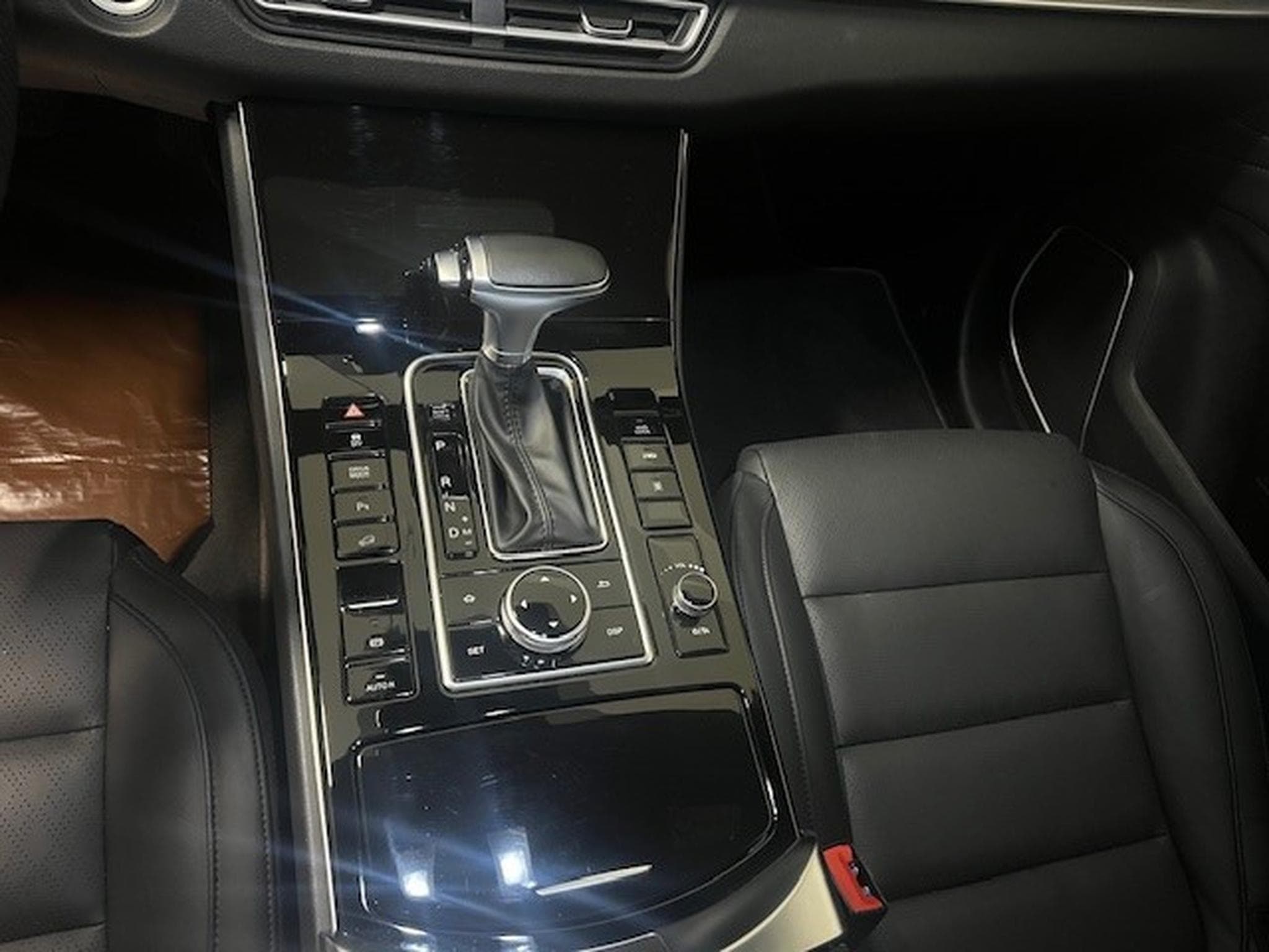 DFSK Fengon 7 2.0 T-GDI PREMIUM AWD AUT 7 PLACES (2024) - Photo 4