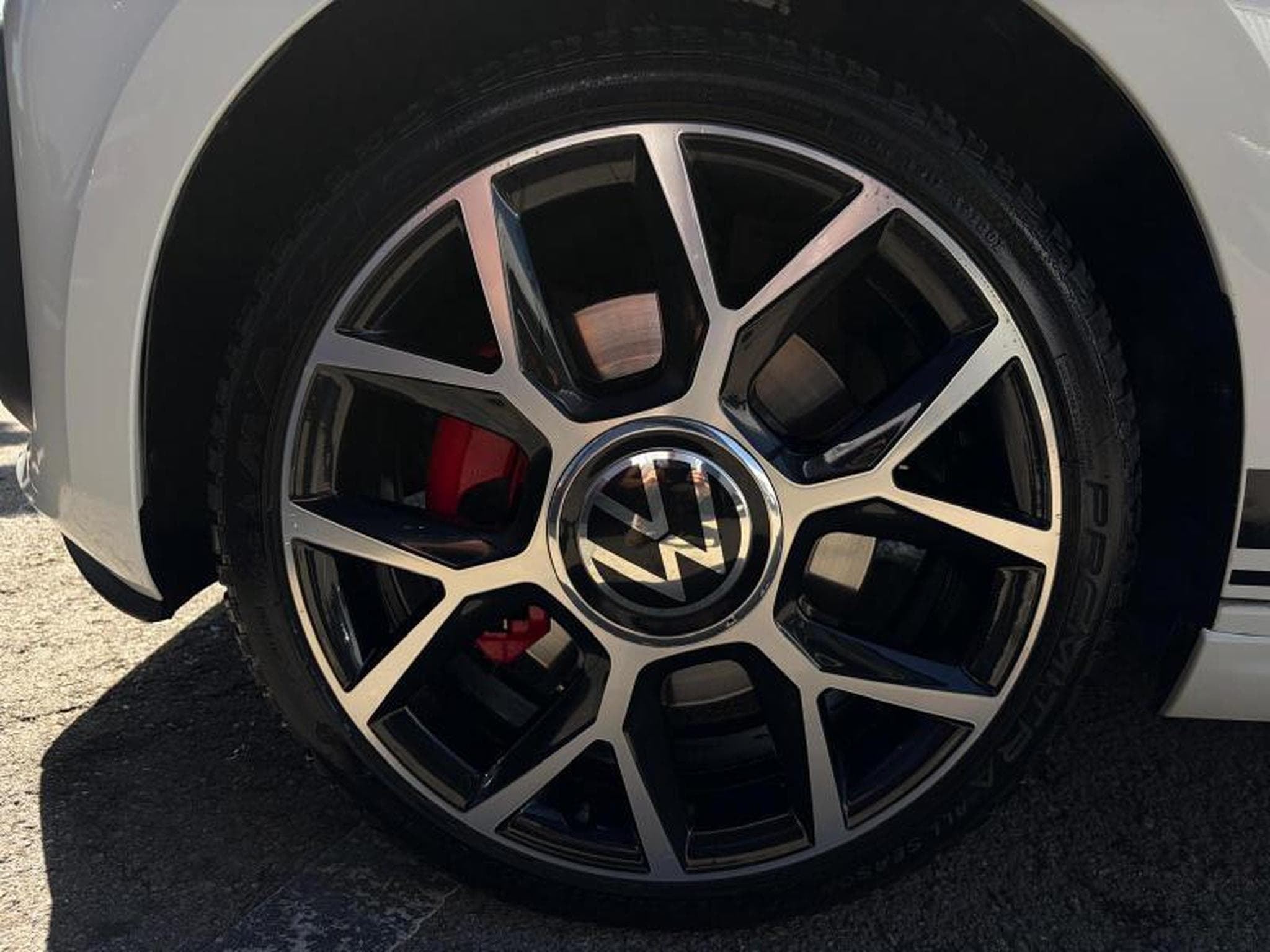 VW UP GTI (2021) - Photo 5