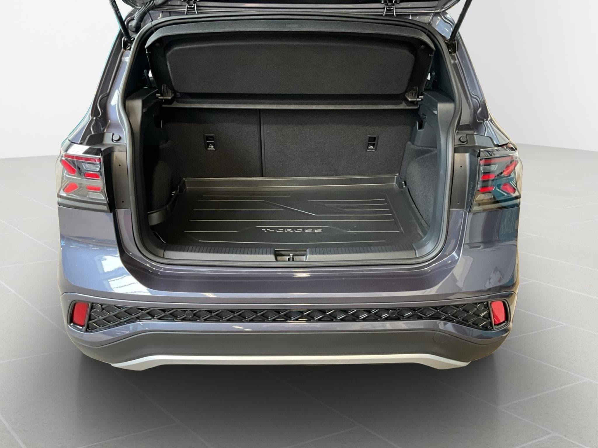 VW T-Cross R-Line+DSG+Led+IQ-Light+Navi (2024) - Photo 16