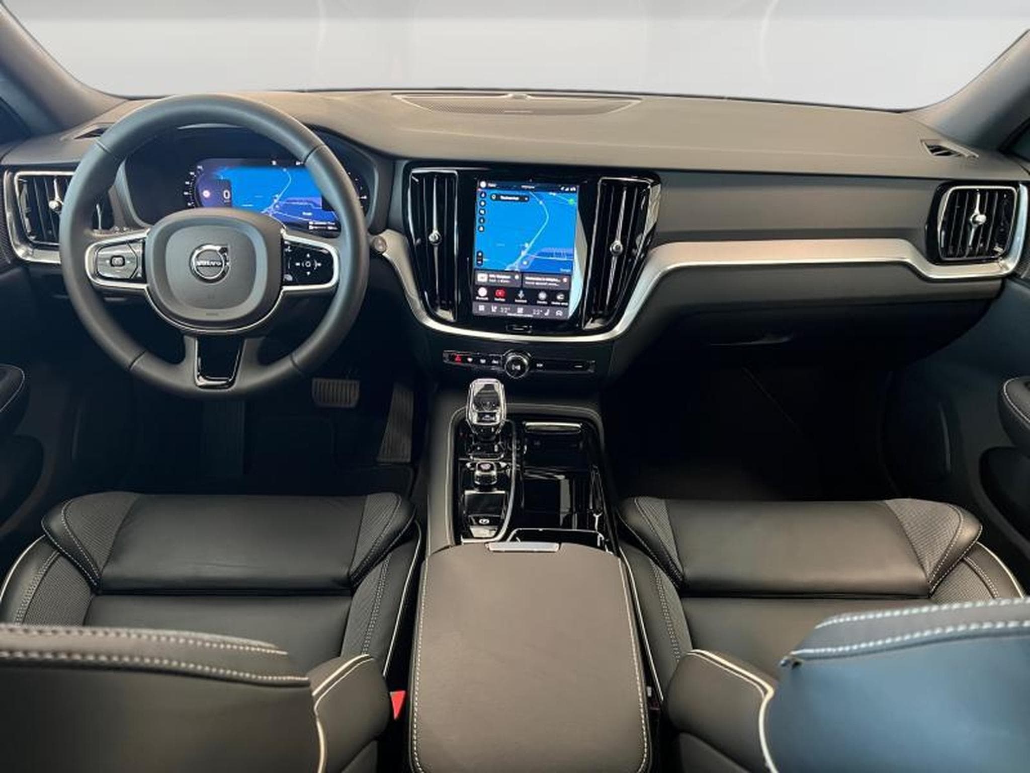Volvo V60 Plus Dark (2025) - Photo 7