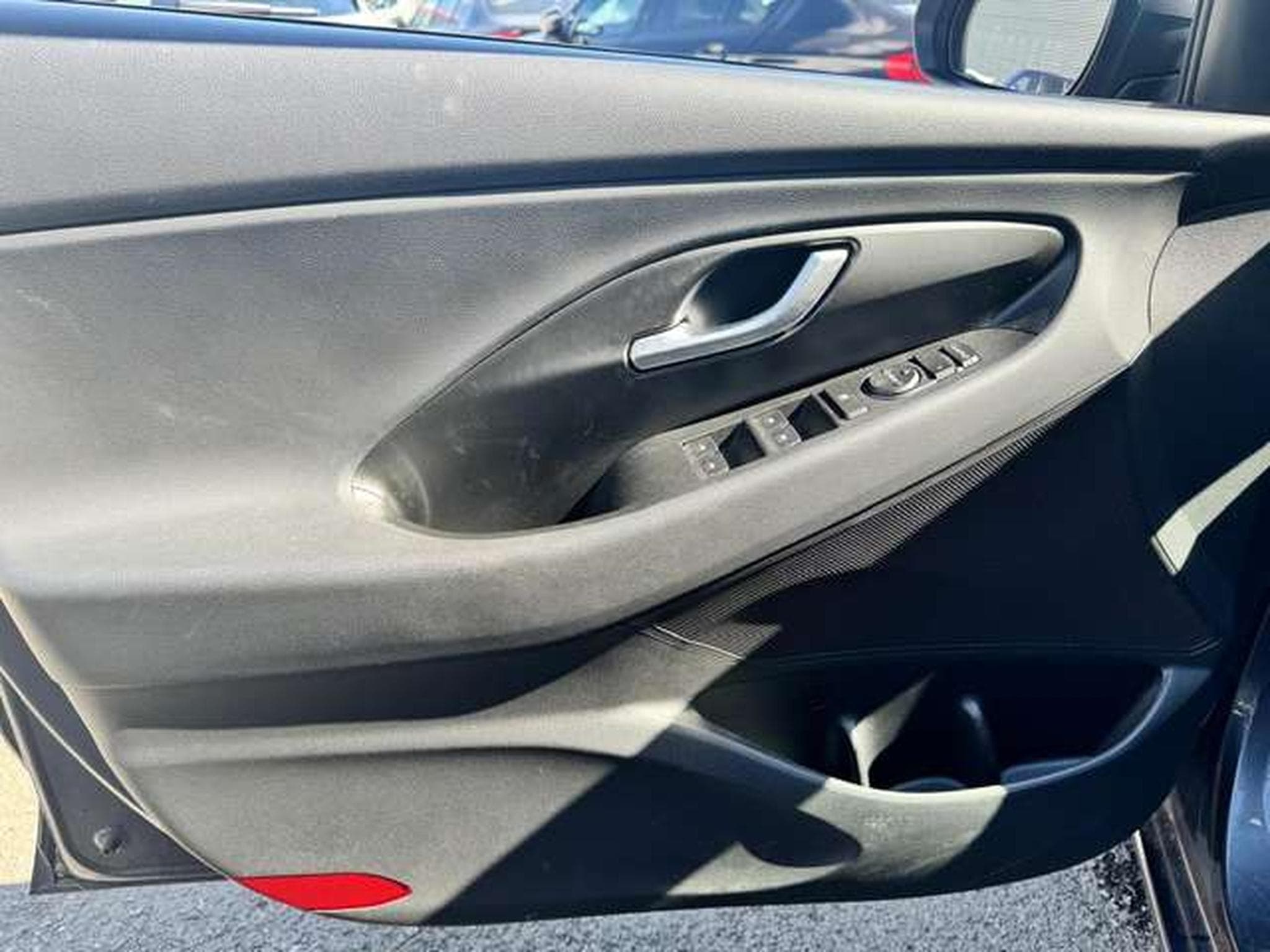 Hyundai i30 1er main / jusqu'à 48 mois de garantie (2019) - Photo 13