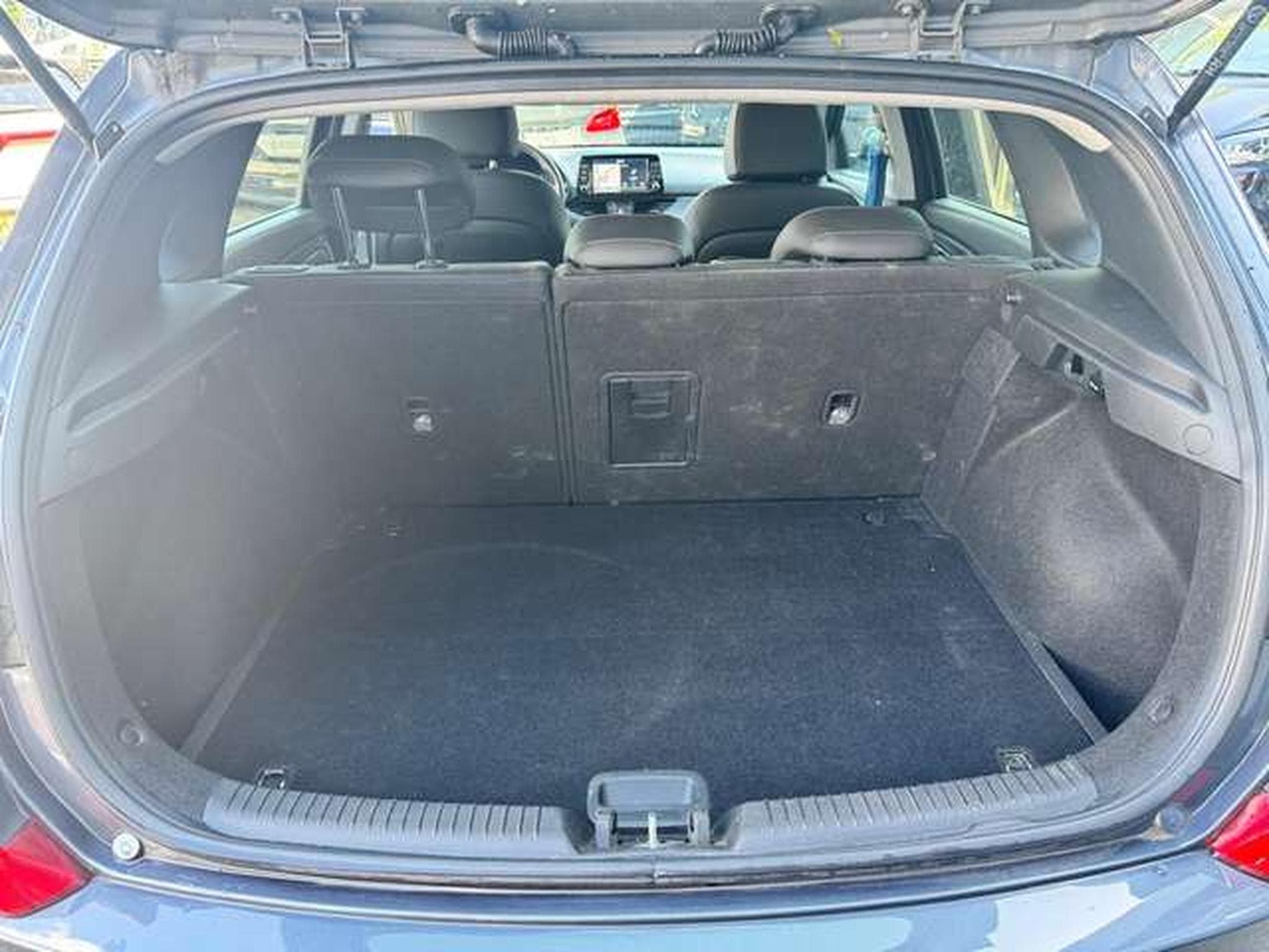 Hyundai i30 1er main / jusqu'à 48 mois de garantie (2019) - Photo 25