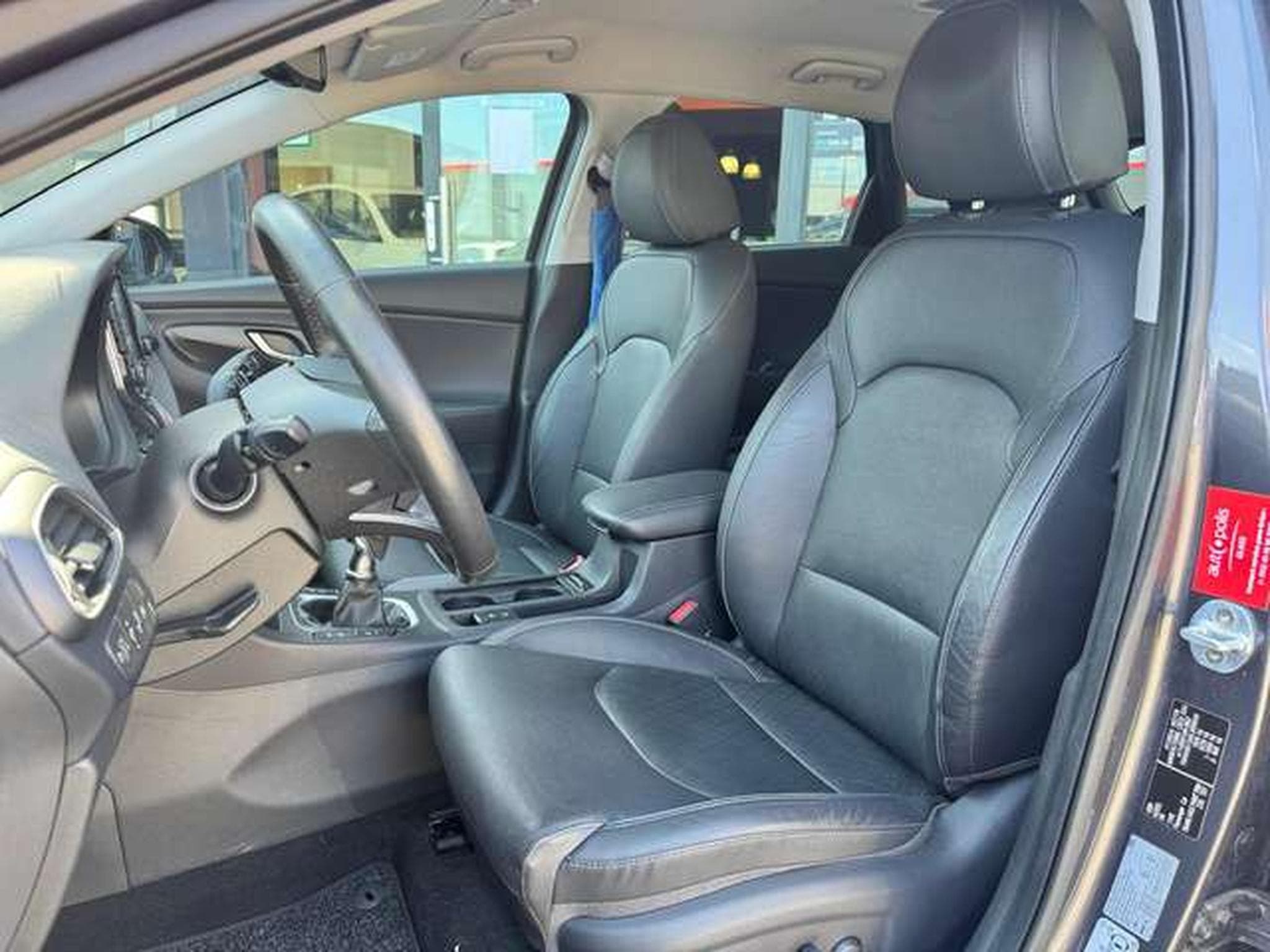 Hyundai i30 1er main / jusqu'à 48 mois de garantie (2019) - Photo 8