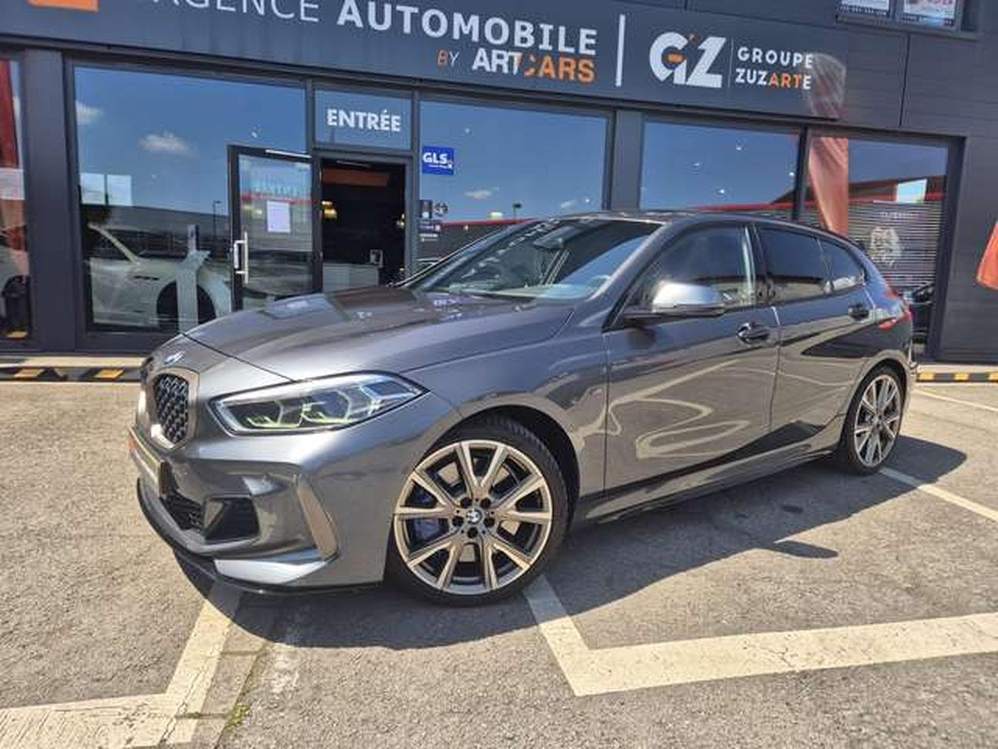 BMW M135 M135i xDrive jusqu'à 48 mois de garantie (2020) - Photo 2