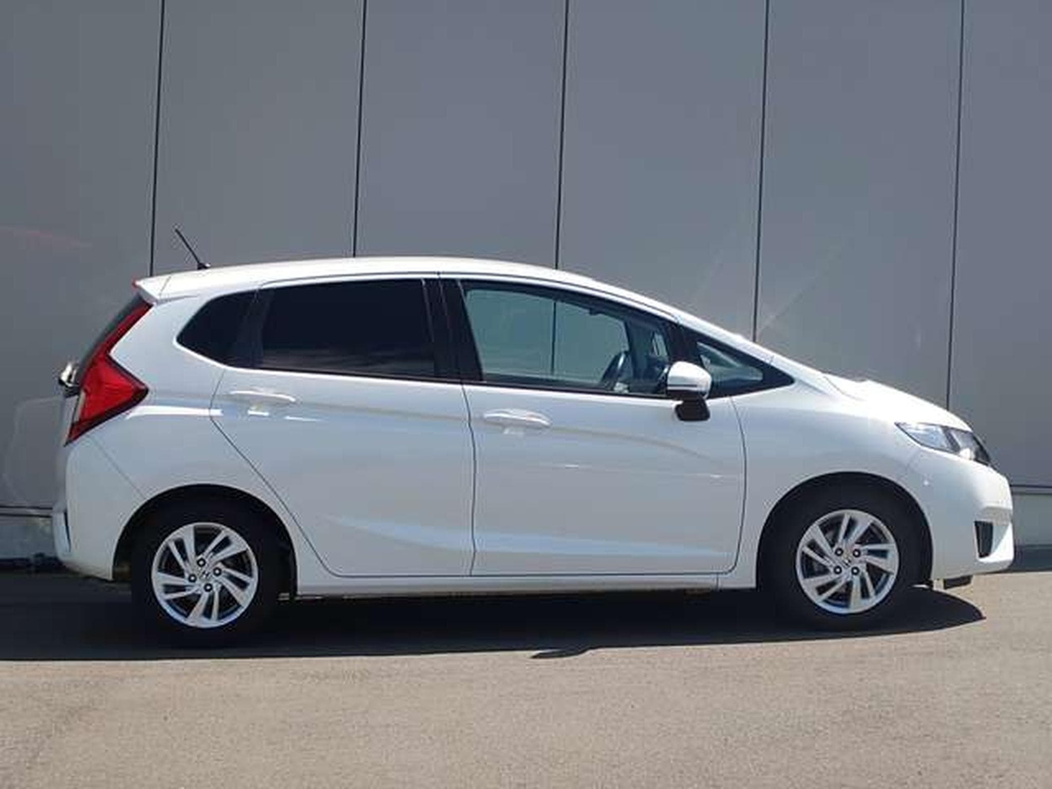 Honda Jazz Jazz 1.3i-VTEC Comfort CVT (2016) - Photo 2