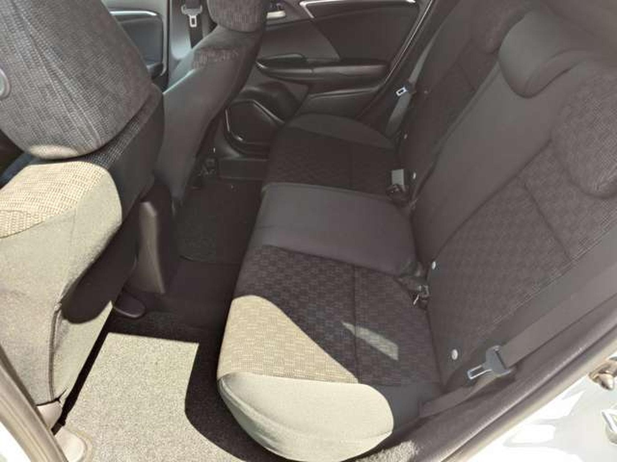 Honda Jazz Jazz 1.3i-VTEC Comfort CVT (2016) - Photo 9