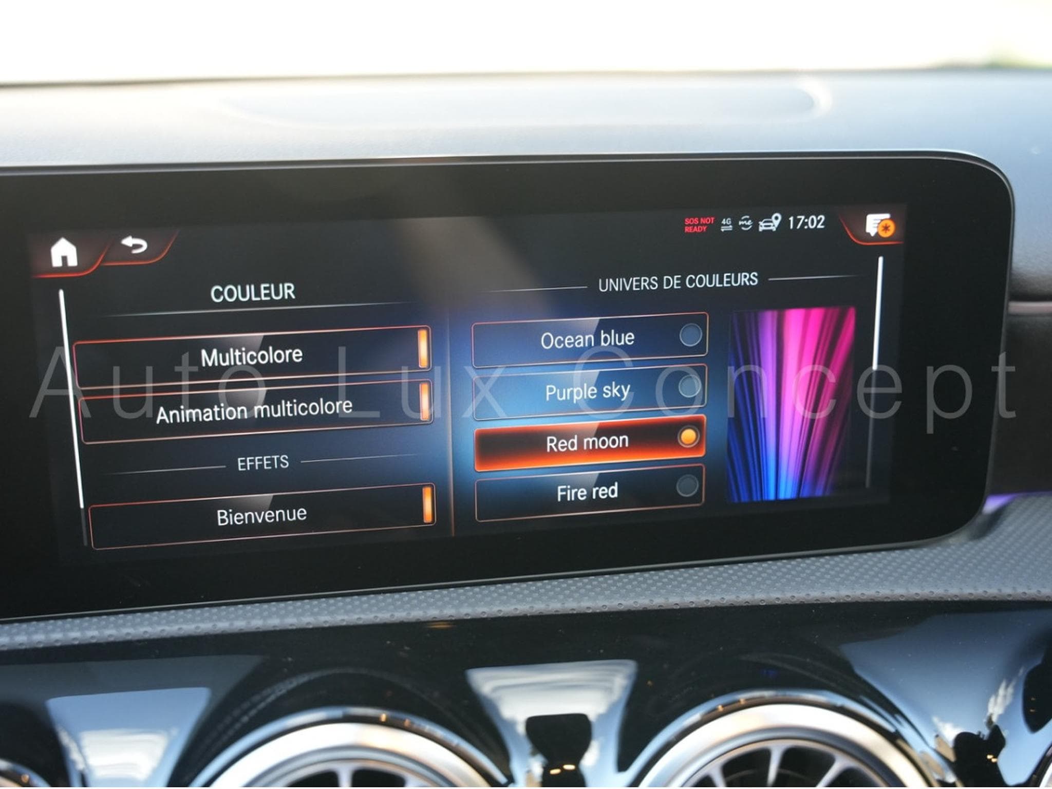 Mercedes A 250 e AMG Line 8G-DCT (2020) - Photo 13