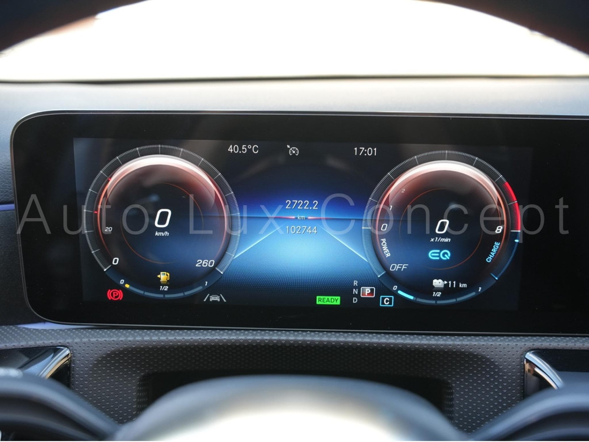 Mercedes A 250 e AMG Line 8G-DCT (2020) - Photo 19