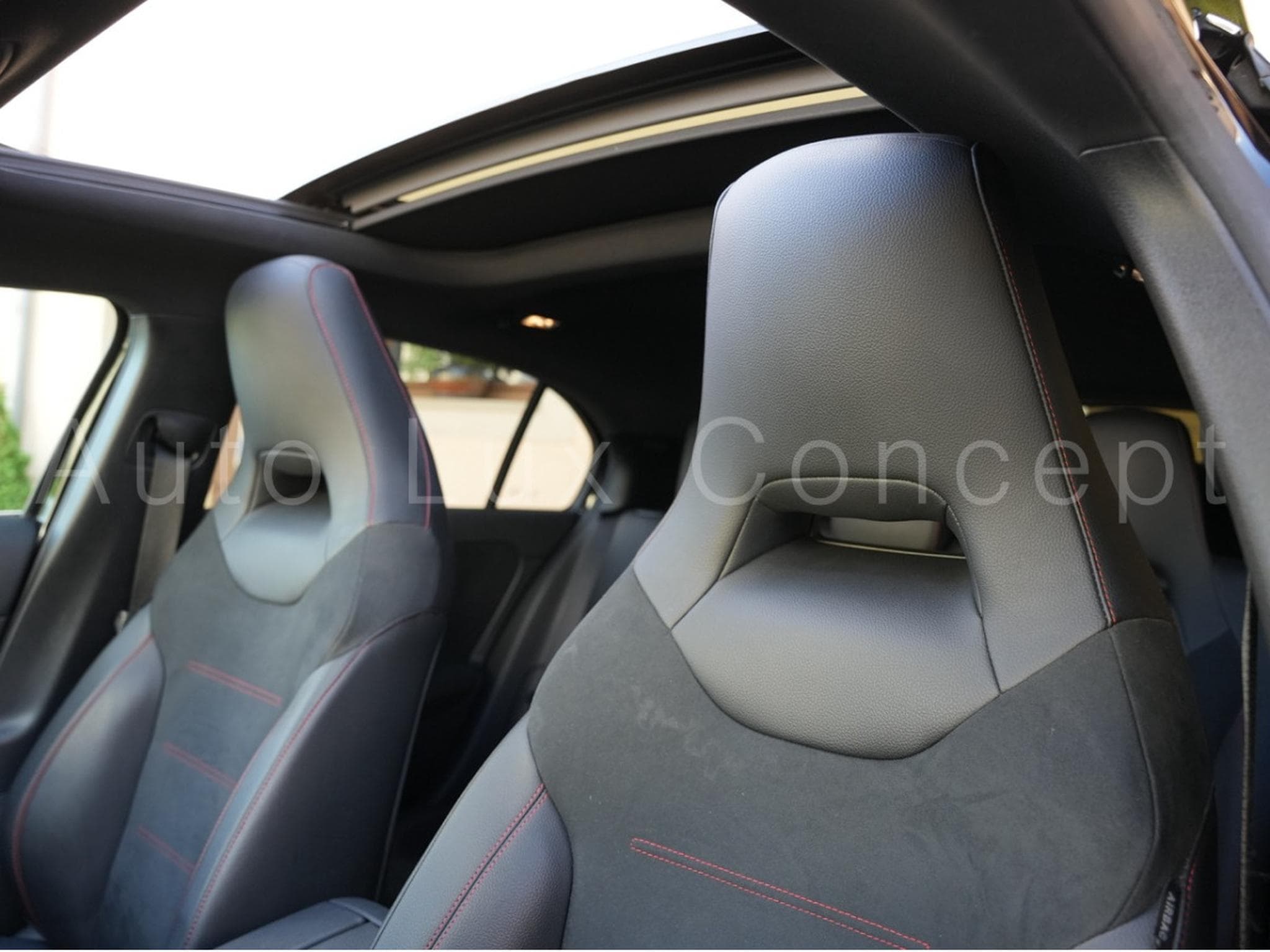 Mercedes A 250 e AMG Line 8G-DCT (2020) - Photo 8