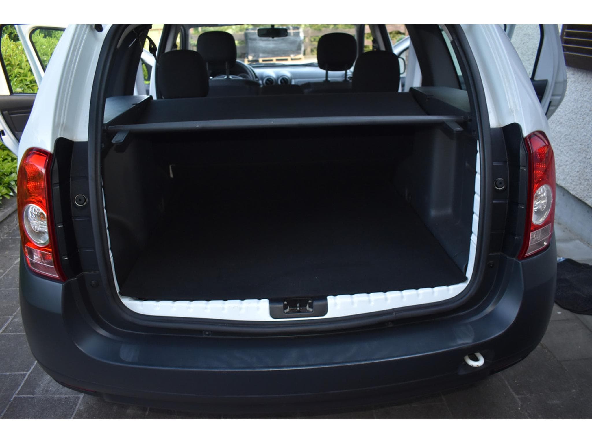 Dacia Duster 4x4 1,6i16V (2012) - Photo 13
