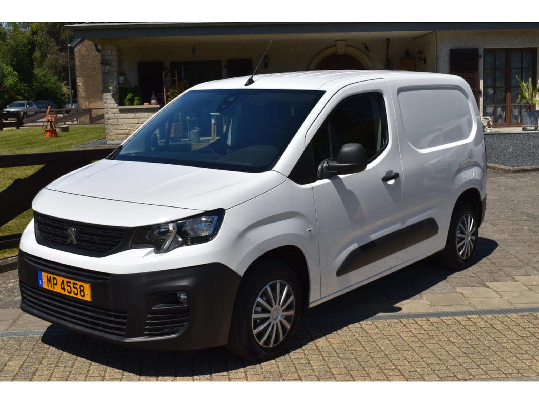 Peugeot Partner 1,6 HDI Airco 3 places (2019) - Photo 3