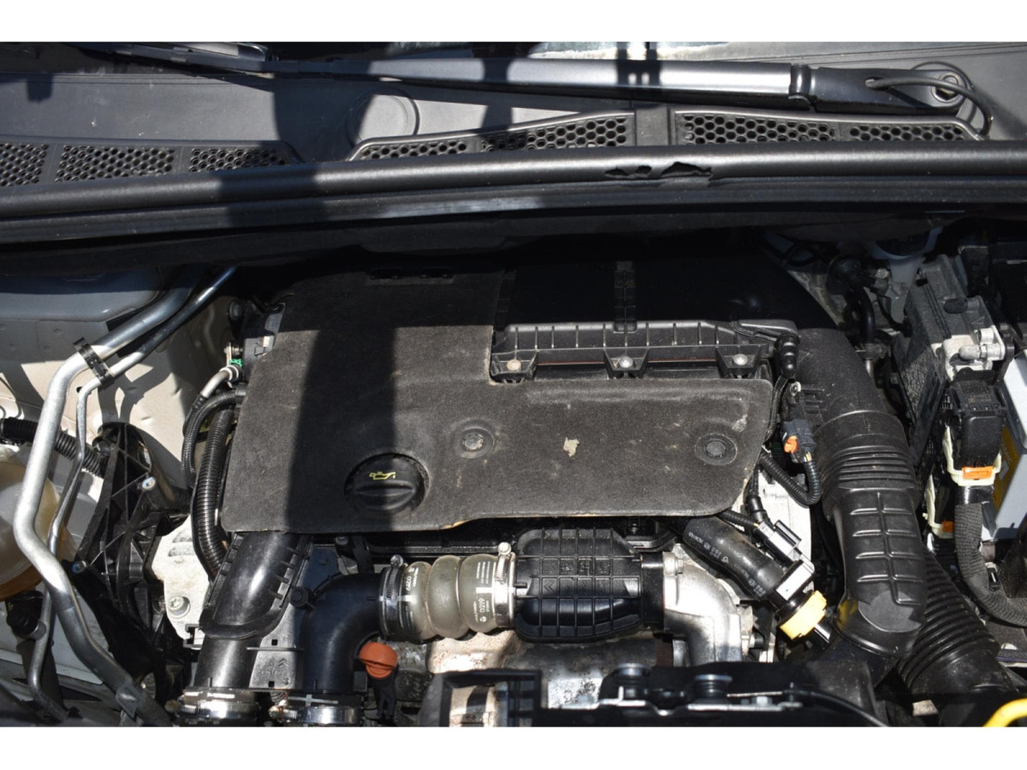Peugeot Partner 1,6 HDI Airco 3 places (2019) - Photo 9