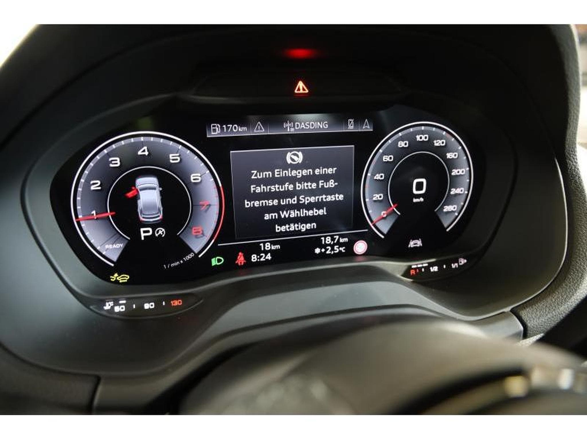 Audi Q2 S-Line (2026) - Photo 5