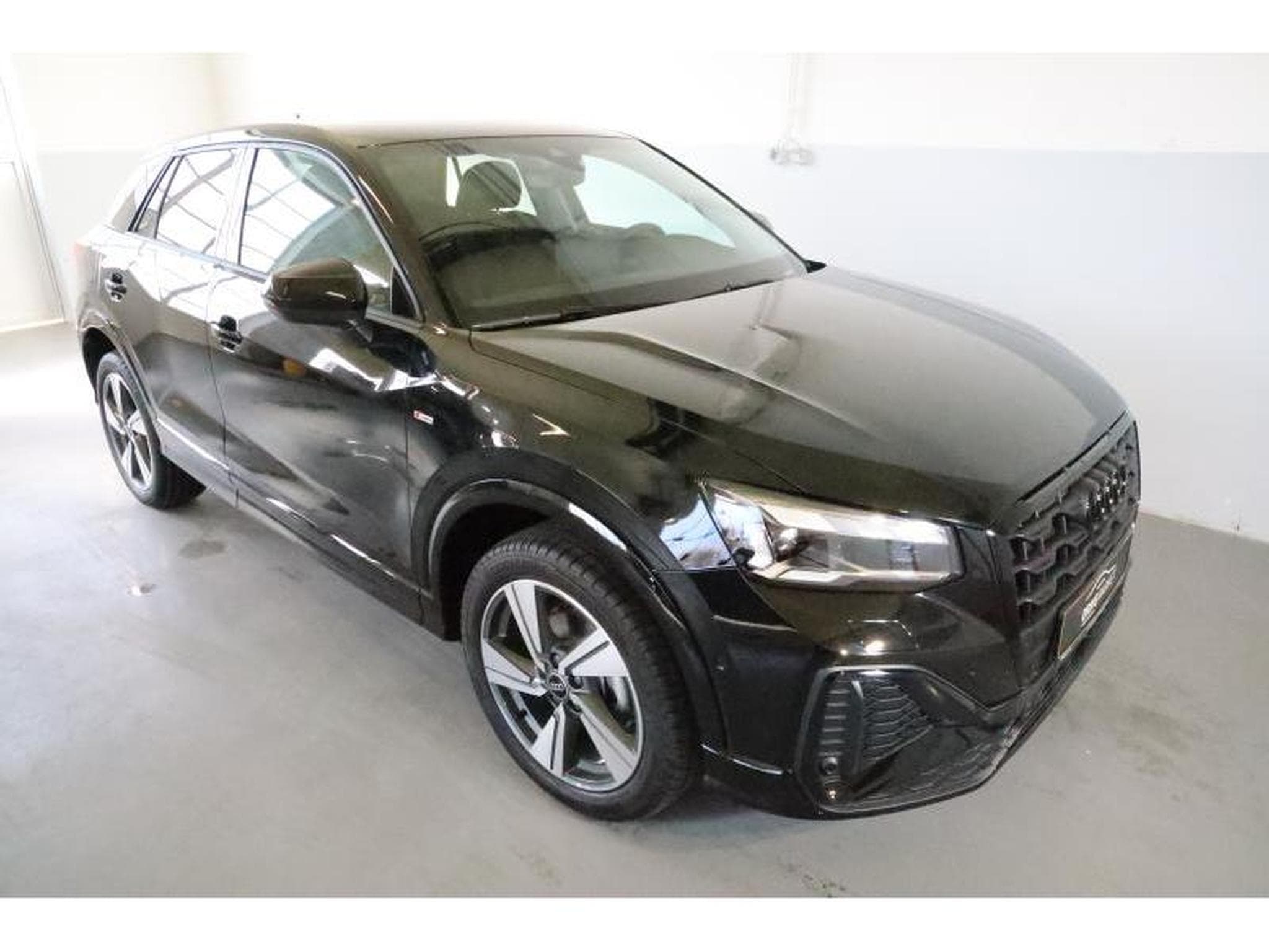 Audi Q2 S-Line (2026) - Photo 1