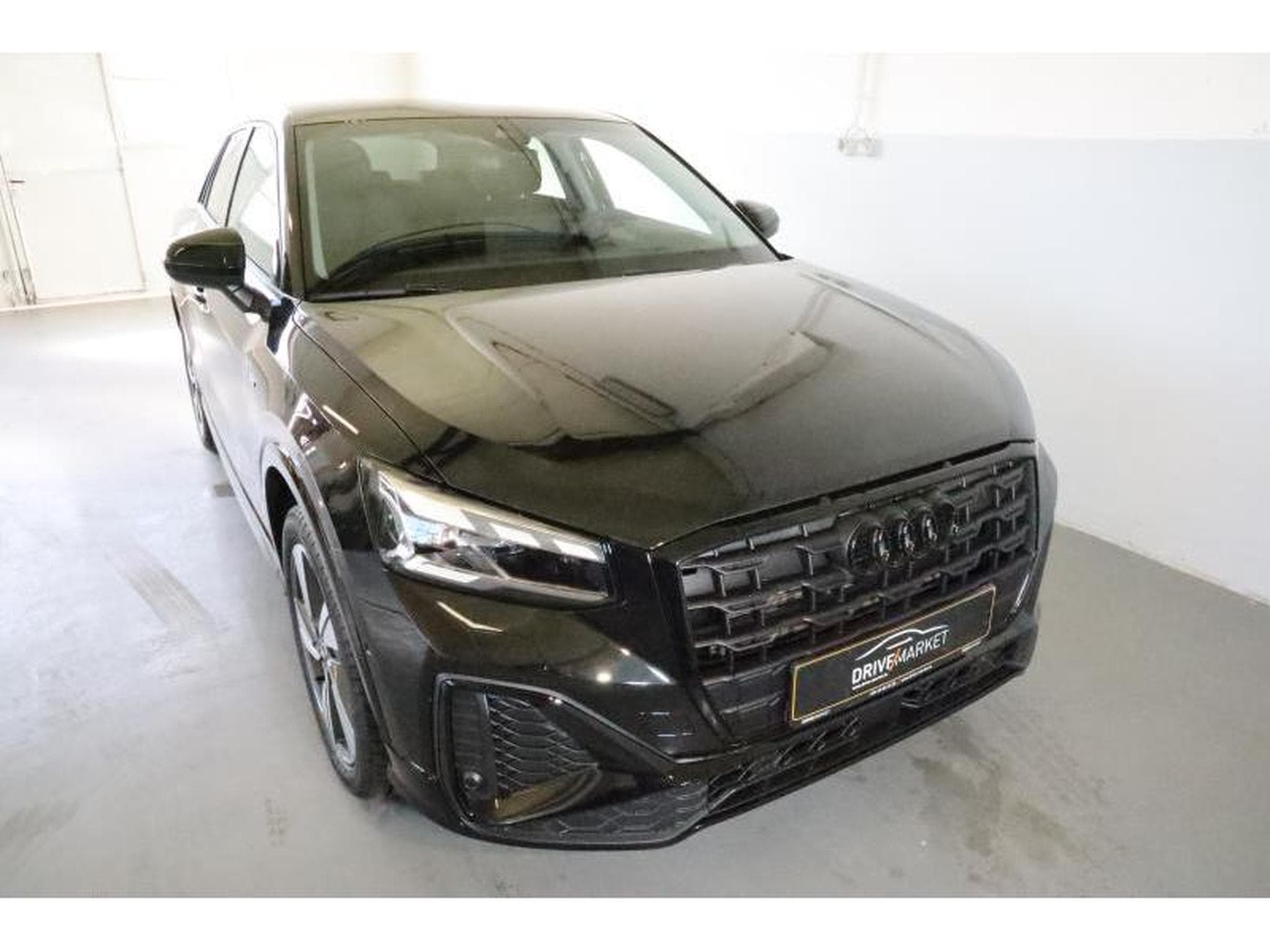 Audi Q2 S-Line (2026) - Photo 13
