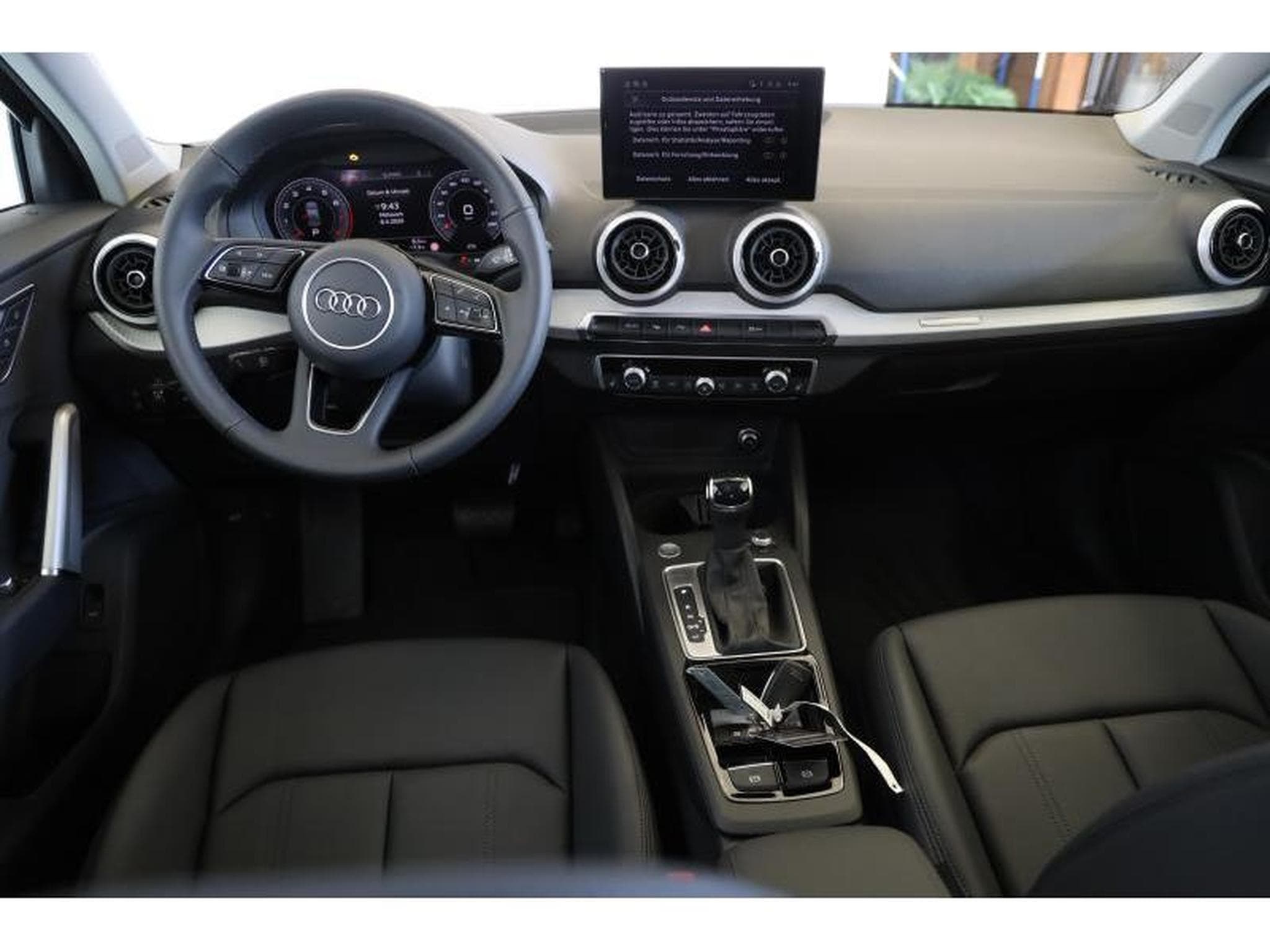 Audi Q2 S-Line (2026) - Photo 2