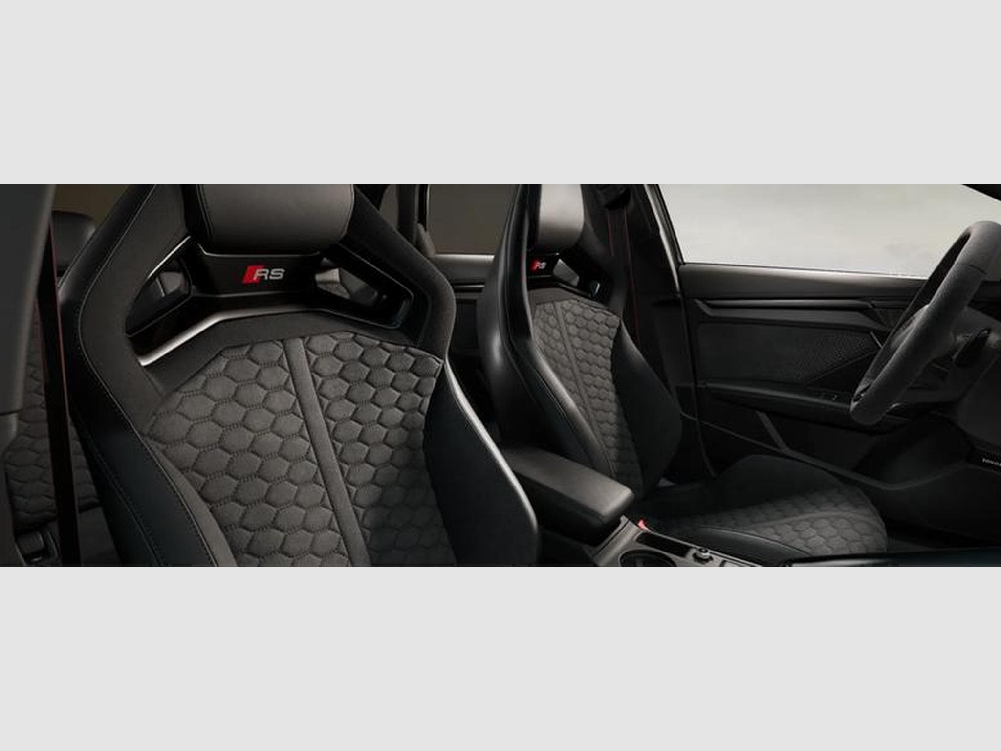 Audi RS3 Limousine 2.5 TFSI 7-Gang S tronic (2026) - Photo 5
