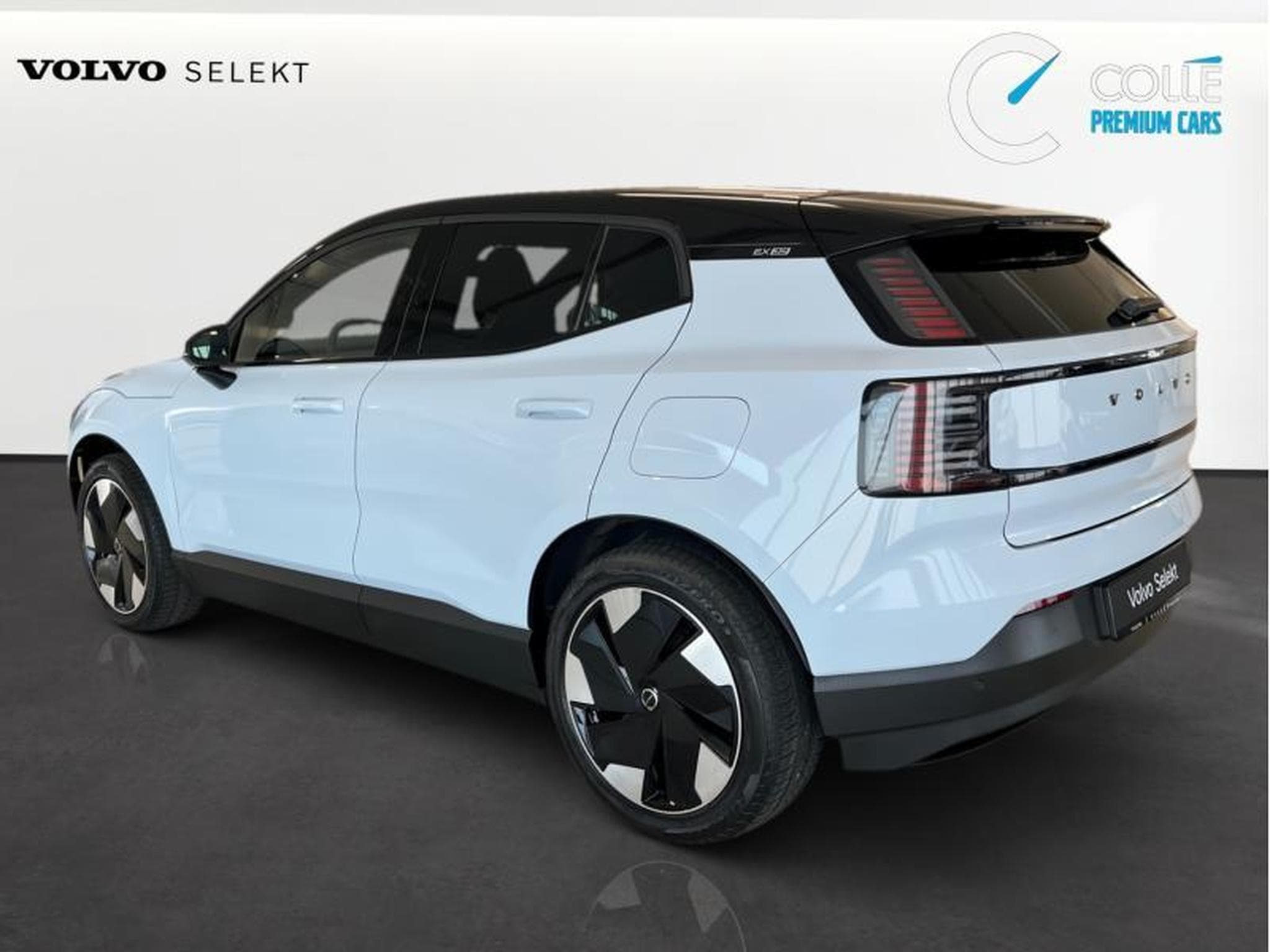 Volvo EX30 Plus (2024) - Photo 2