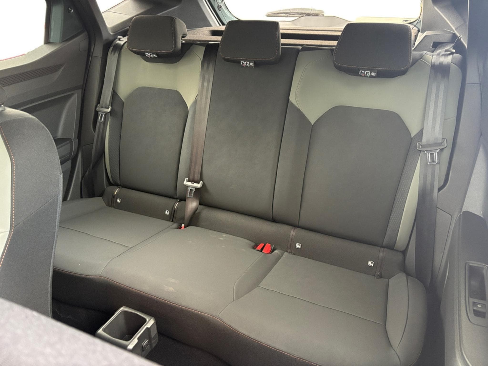 Dacia Duster 1.6 Hybrid Extreme (2025) - Foto 10
