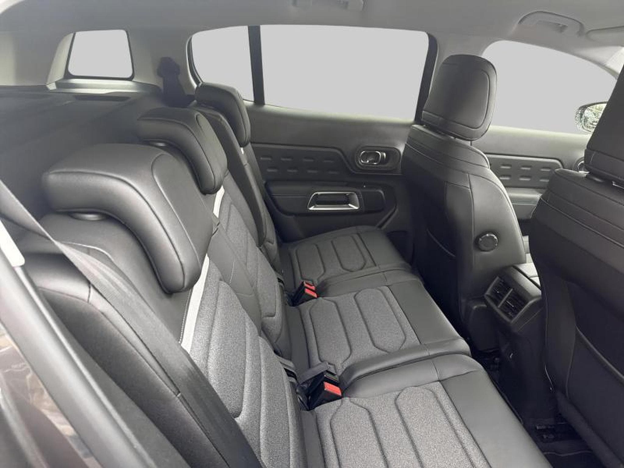 Citroen C5 Aircross Business (2025) - Foto 10