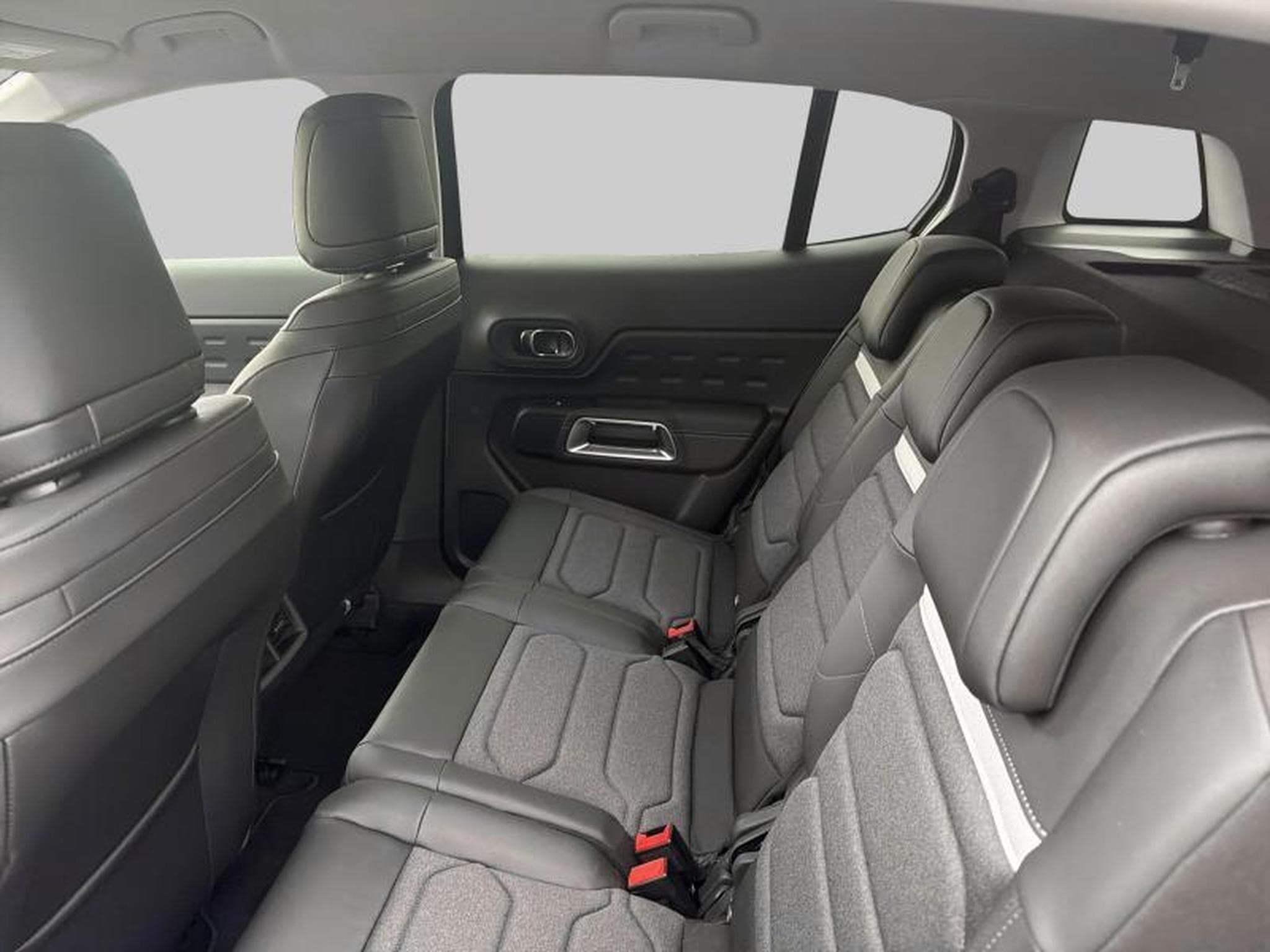 Citroen C5 Aircross Business (2025) - Foto 12