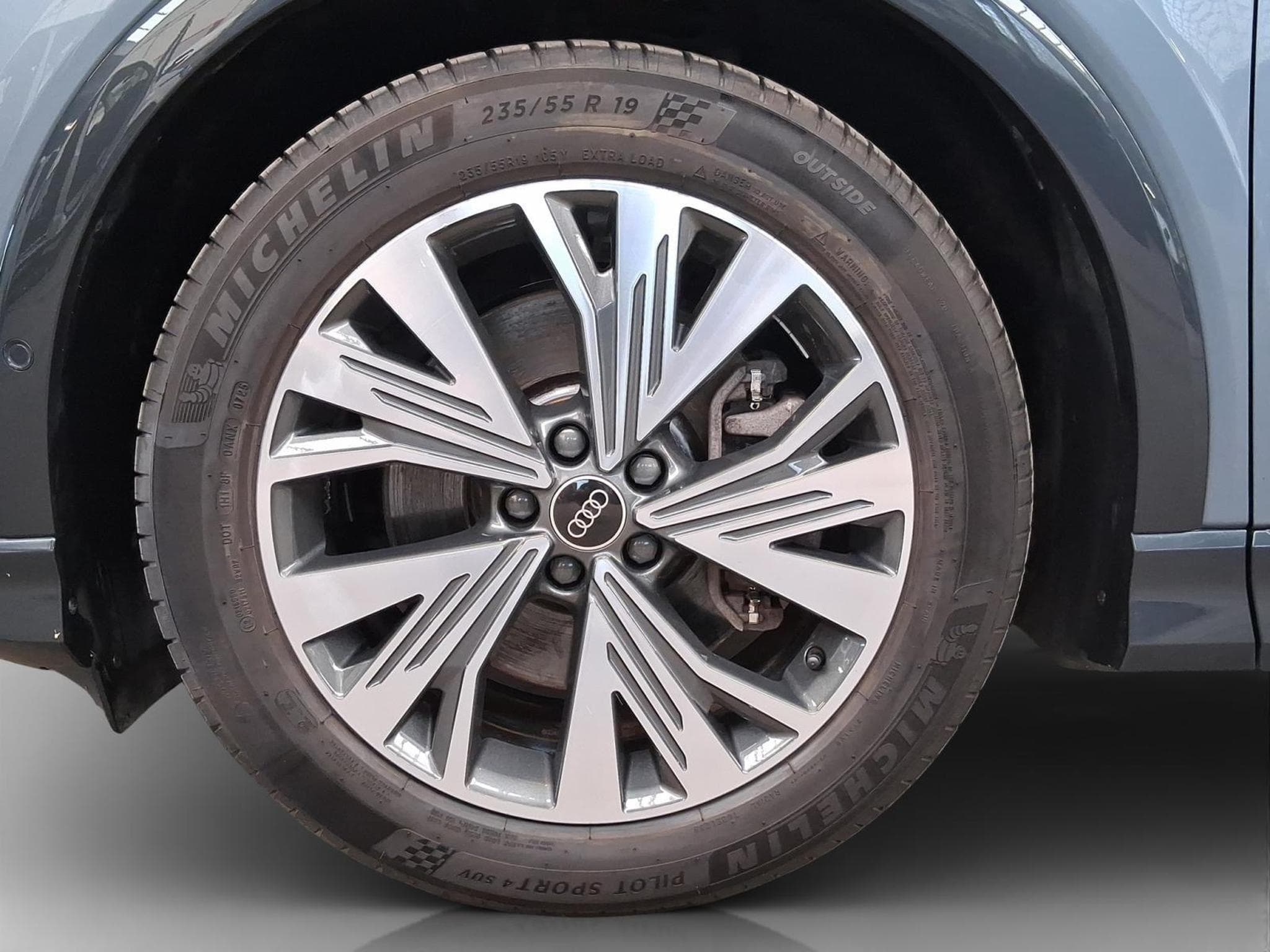 Audi Q4 e-tron 77kWh+SB+e-tron50+Quattro+S-Line+P.Premium (2023) - Photo 8