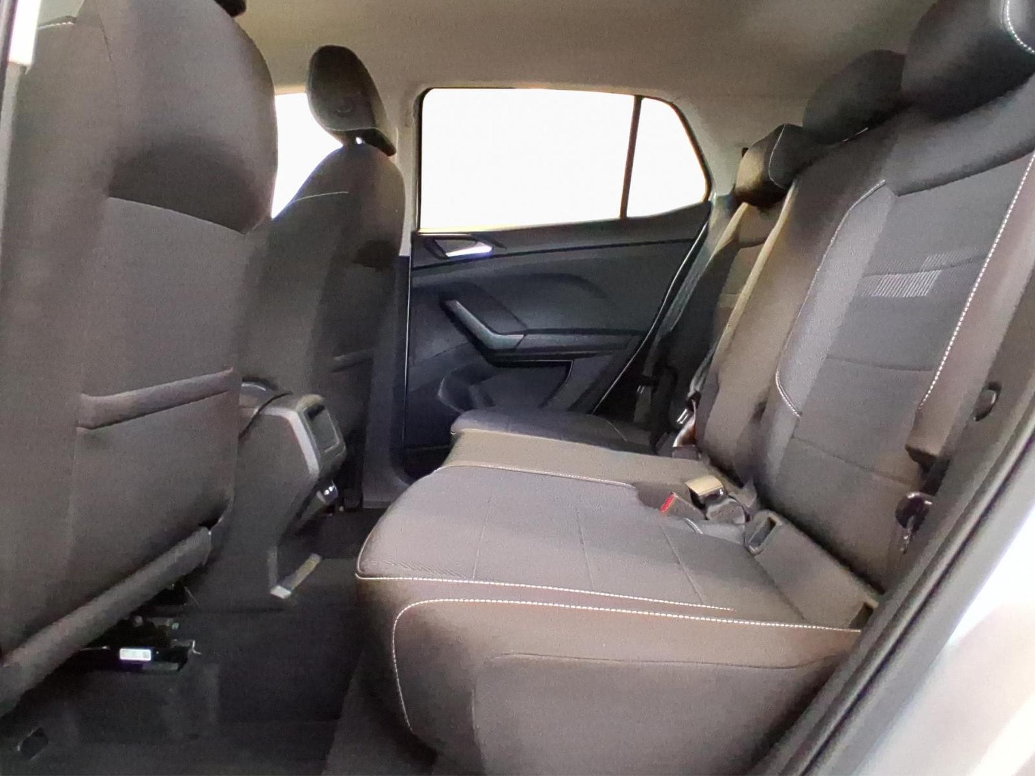 VW T-Cross Style+DSG+IQ-Drive+RearView+Navi (2022) - Photo 15