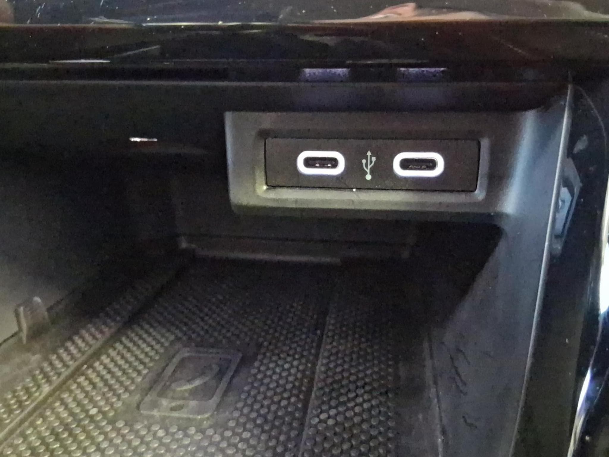 VW T-Cross Style+DSG+IQ-Drive+RearView+Navi (2022) - Photo 19