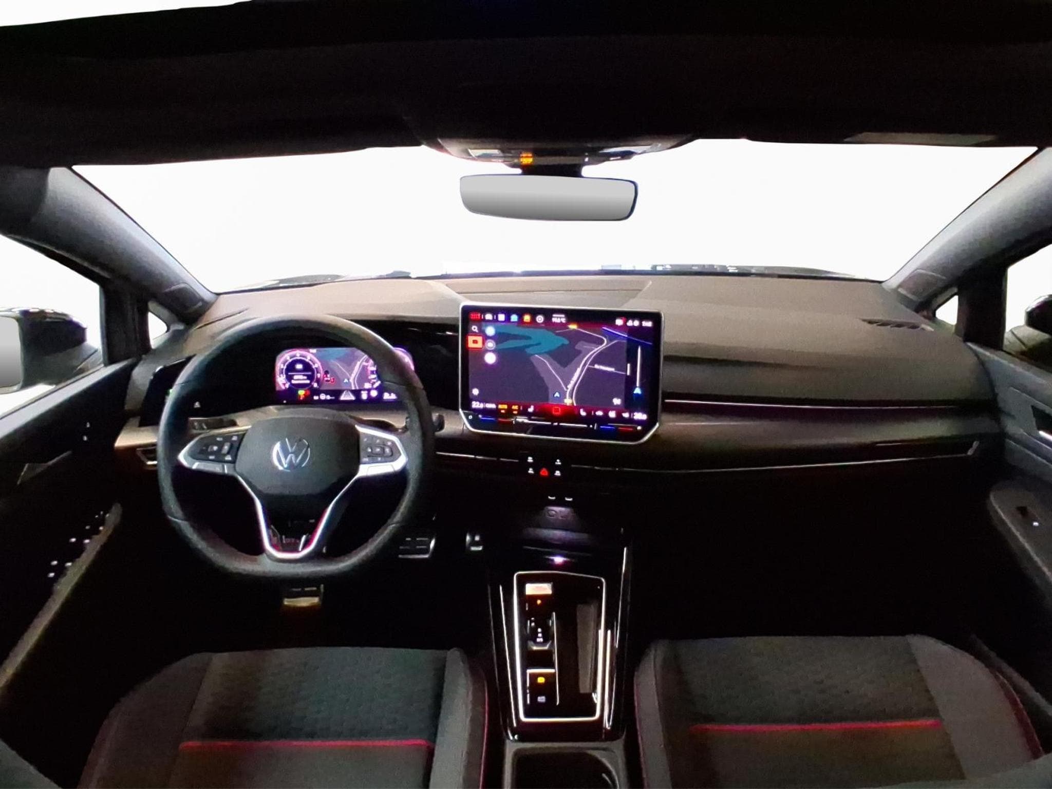 VW Golf GTI-Clubsport+DSG+Pano+Black-Style+P.Ass. (2026) - Photo 2