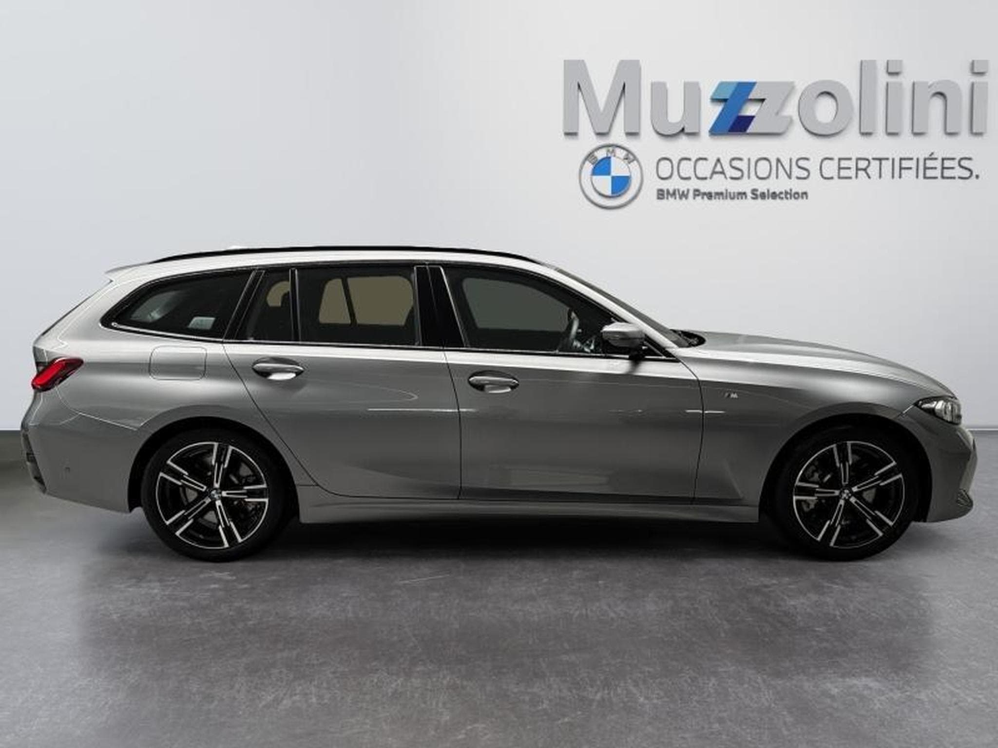 BMW 330 PACK M XDRIVE (2025) - Photo 3