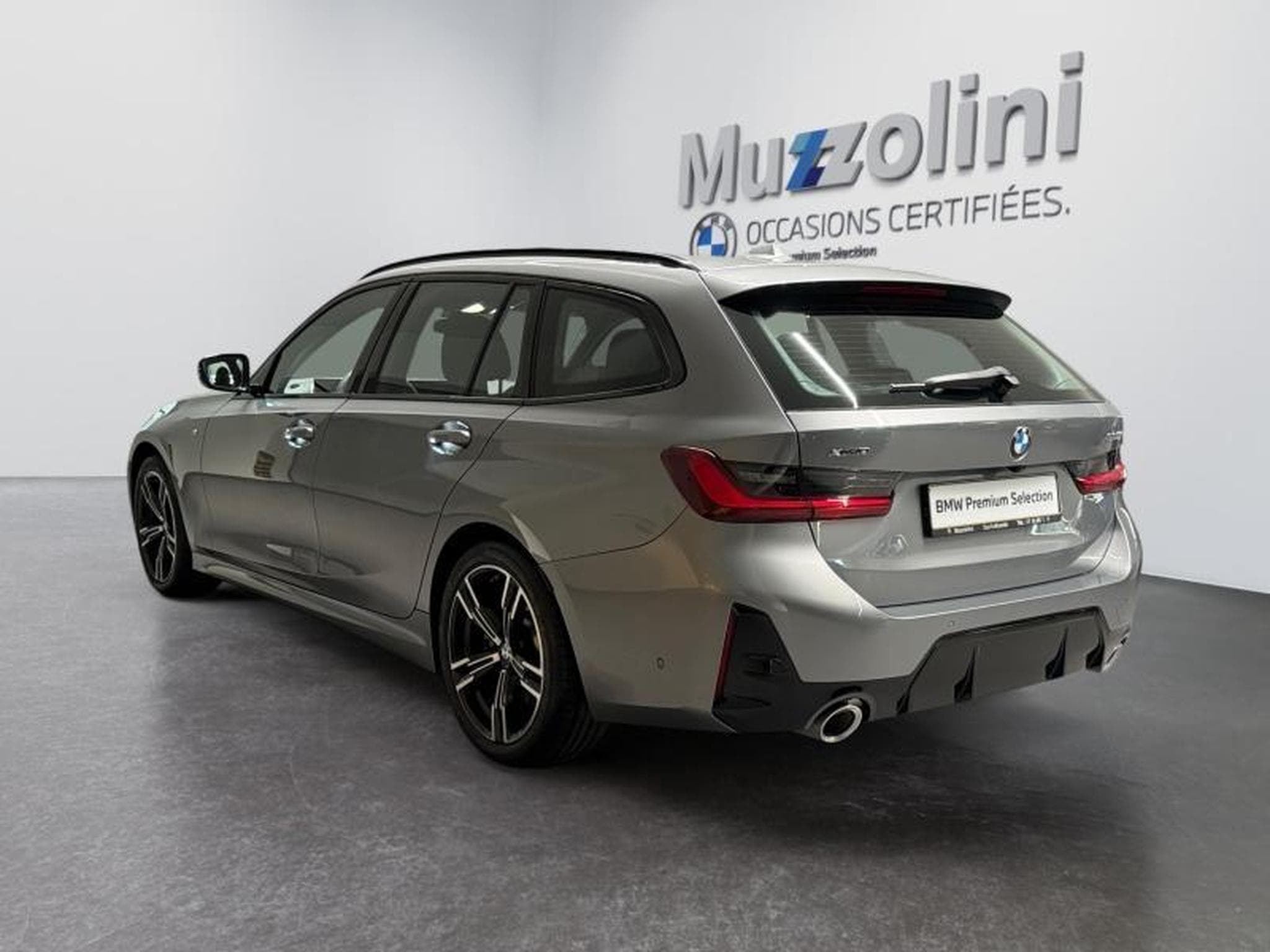 BMW 330 PACK M XDRIVE (2025) - Photo 5