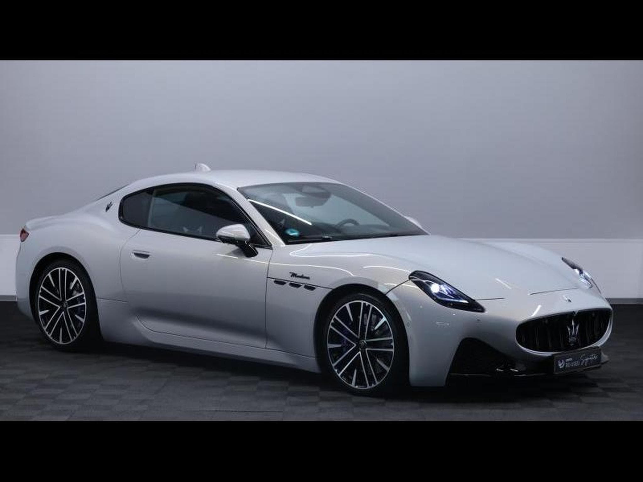 Maserati Granturismo Modena (2024) - Foto 3