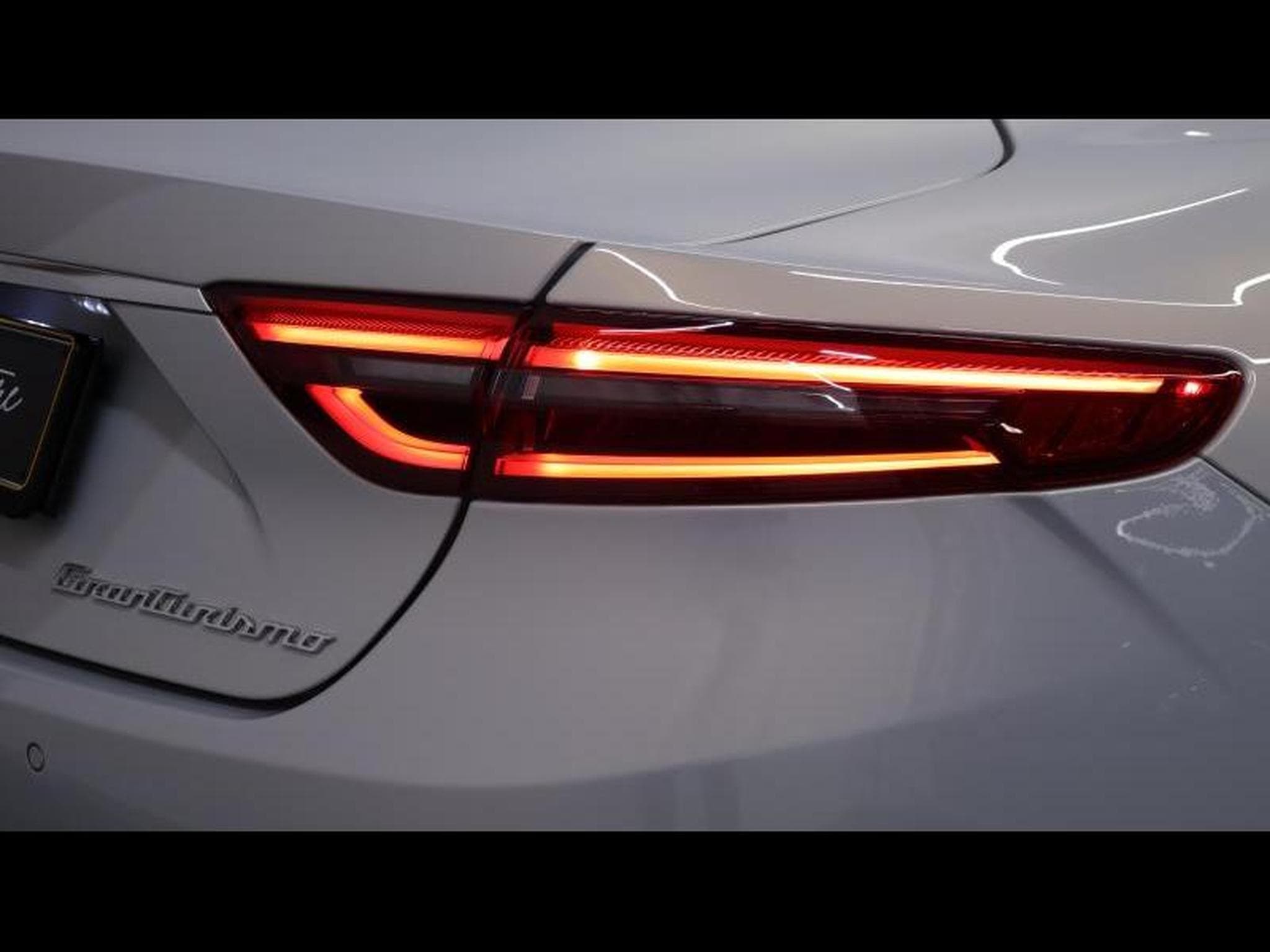 Maserati Granturismo Modena (2024) - Foto 9