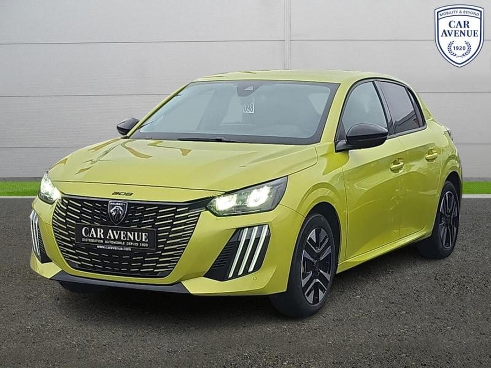 PEUGEOT 208 1.2 Hybrid 100ch Allure e-DCS6 (2024) - Photo 1