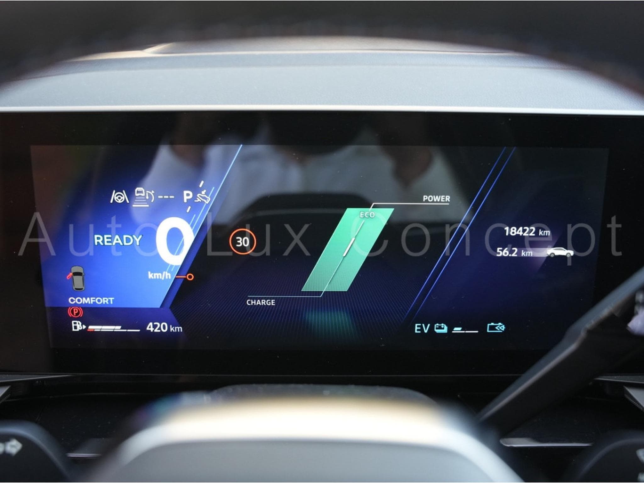 Renault Rafale 1.2 E-Tech Full Hybrid 200 Esprit Alpine (2025) - Photo 29