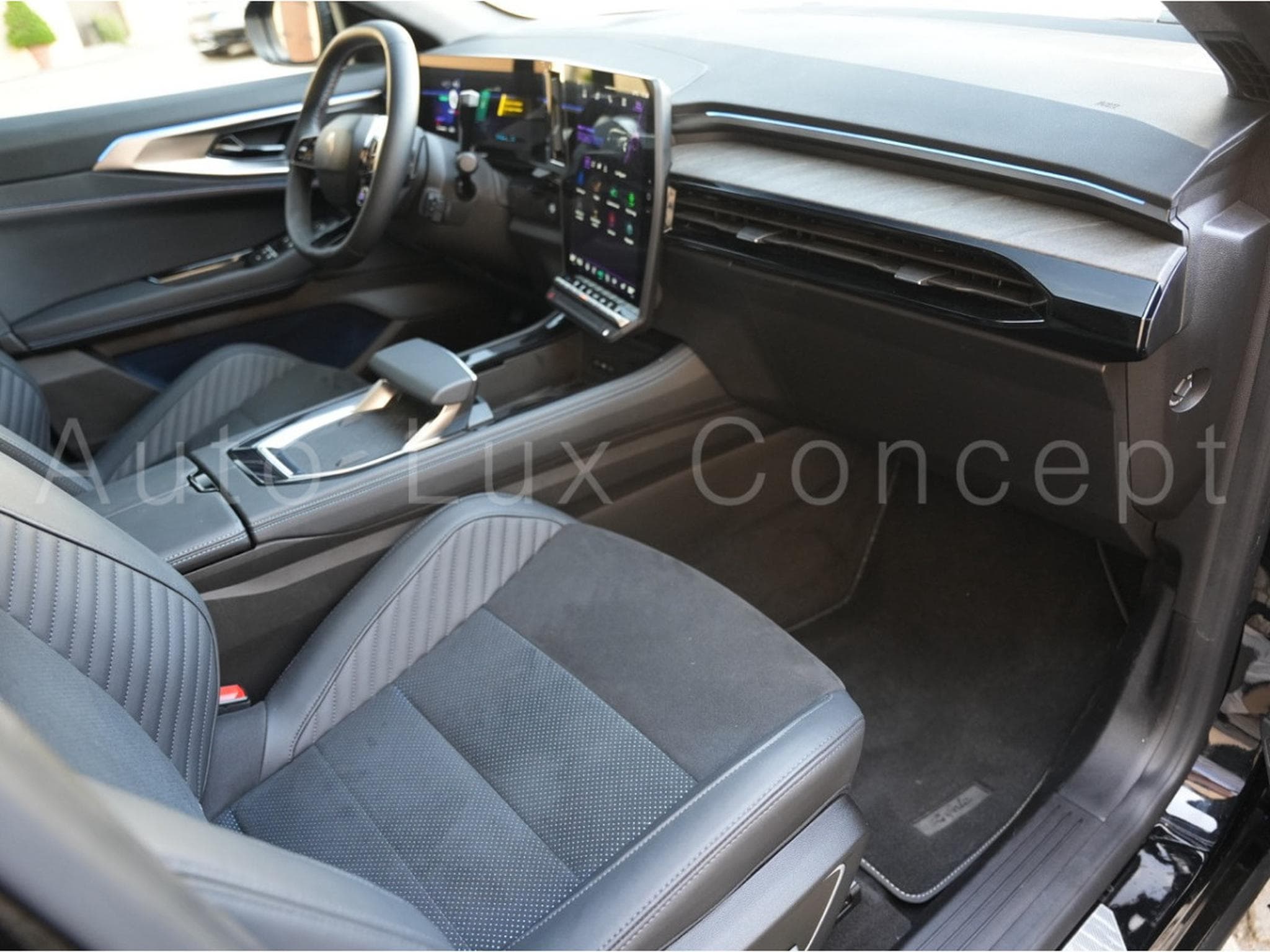 Renault Rafale 1.2 E-Tech Full Hybrid 200 Esprit Alpine (2025) - Photo 6