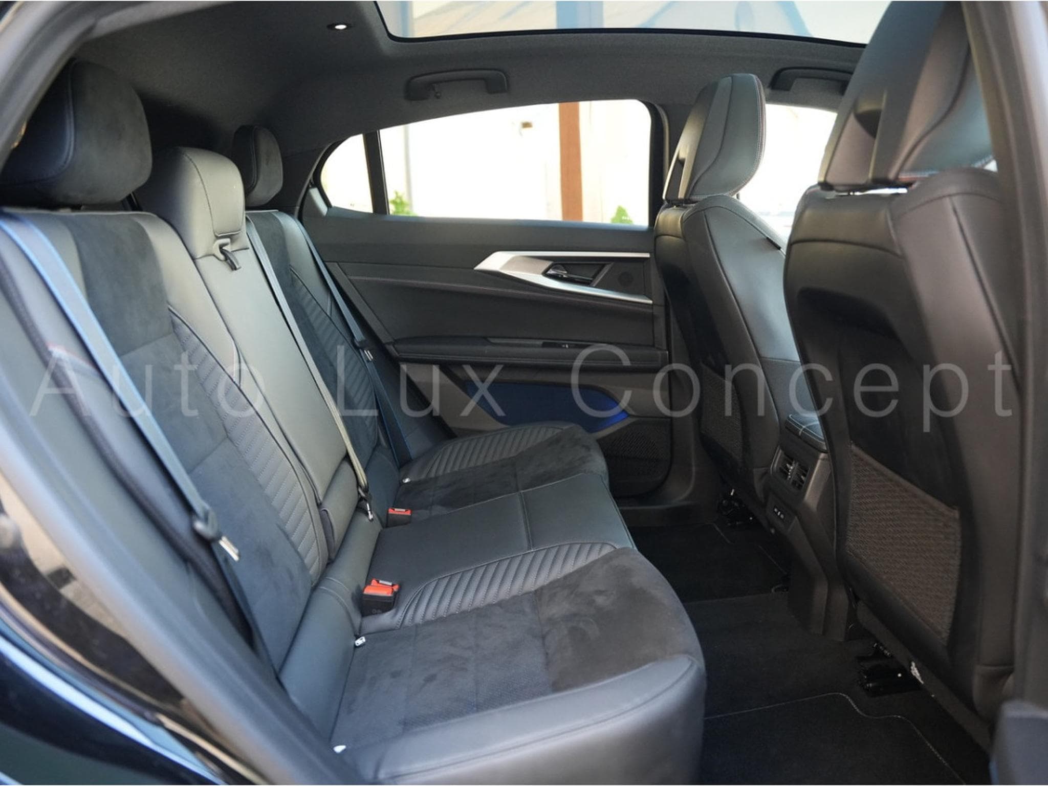 Renault Rafale 1.2 E-Tech Full Hybrid 200 Esprit Alpine (2025) - Photo 9