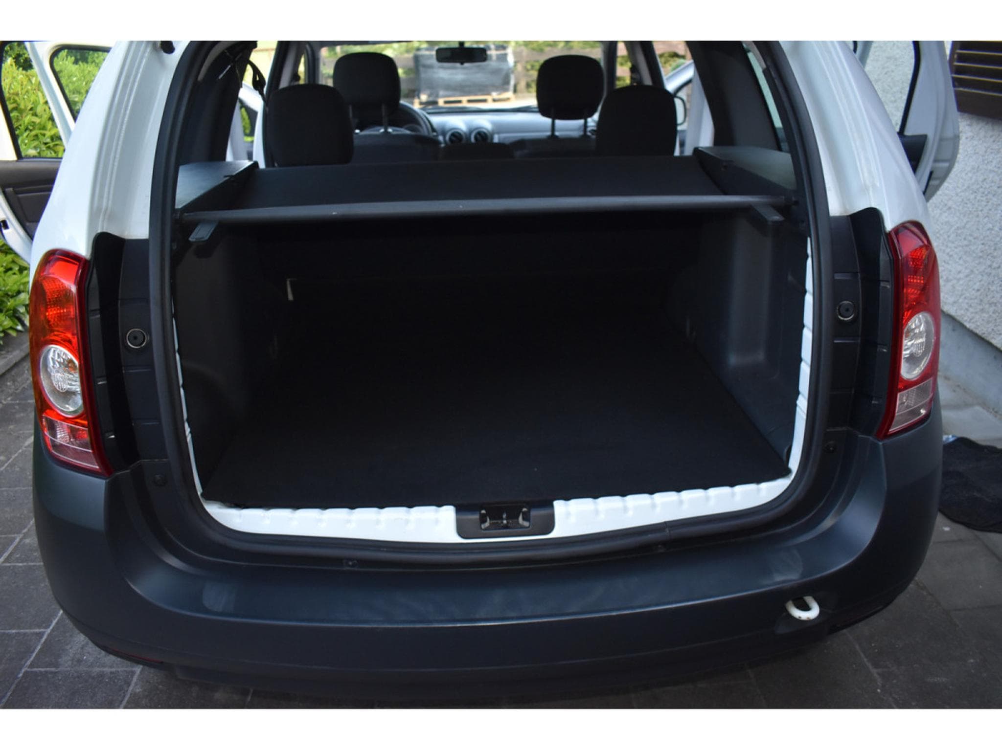 Dacia Duster 4x4 1,6i16V (2012) - Photo 13