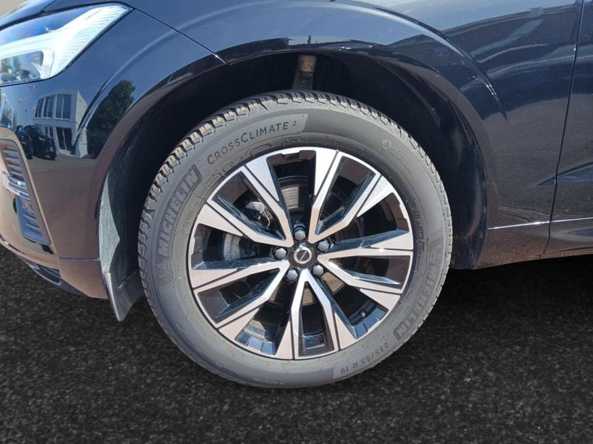 Volvo XC60 B5 Core / Essence (2025) - Foto 14