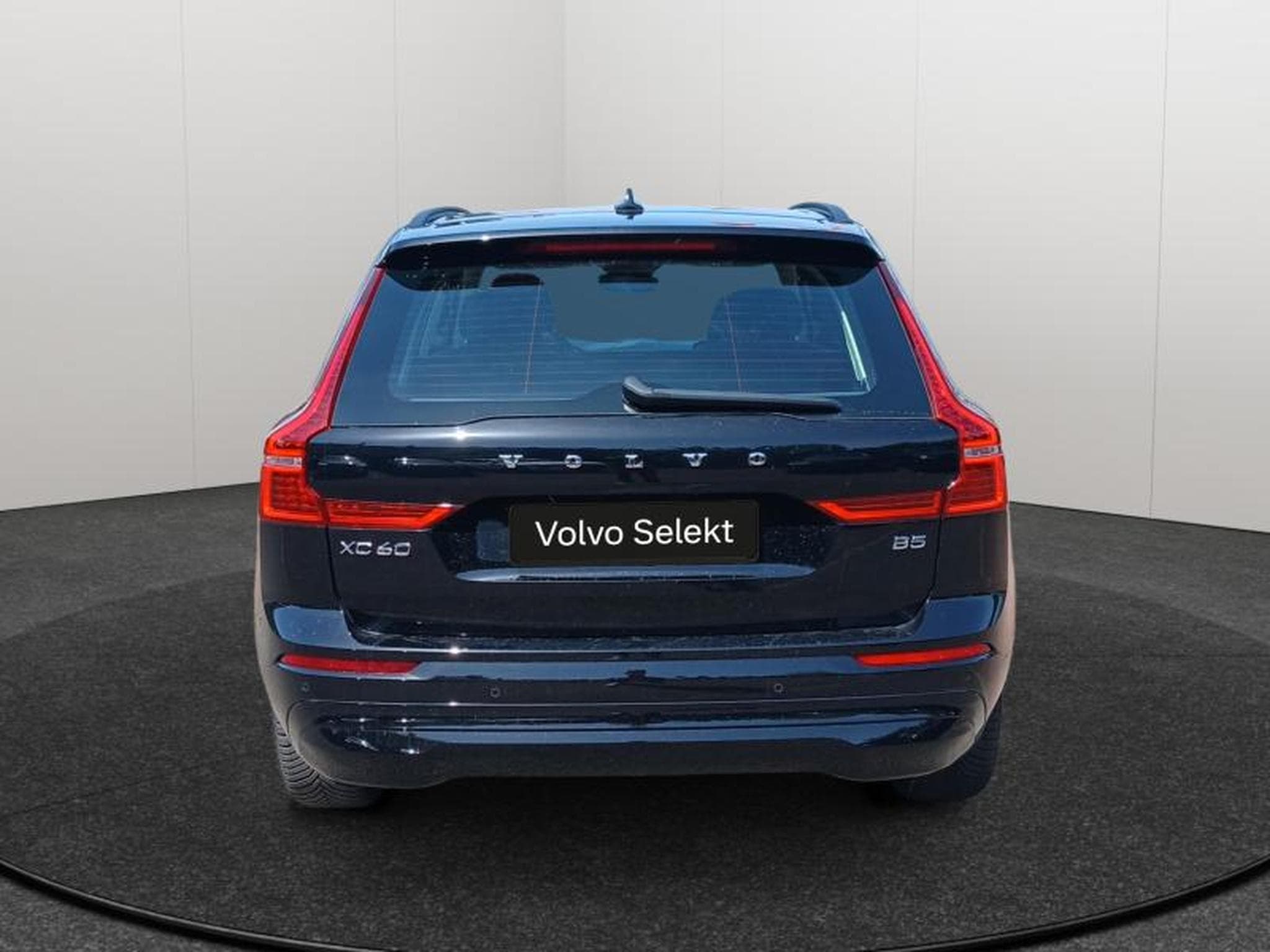 Volvo XC60 B5 Core / Essence (2025) - Foto 4