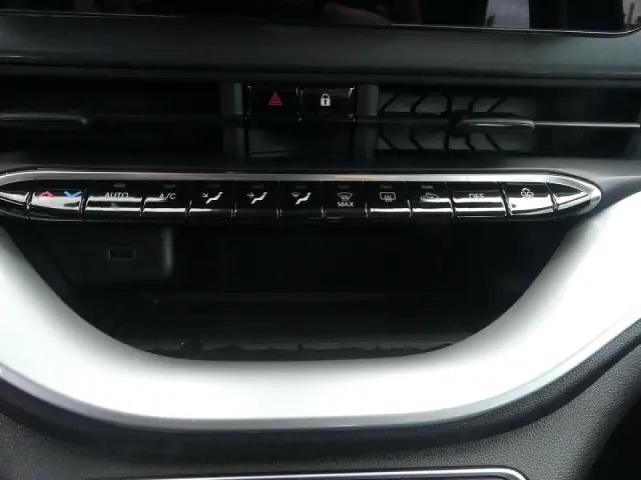 Fiat 500 ICON 42kWh (2023) - Foto 18