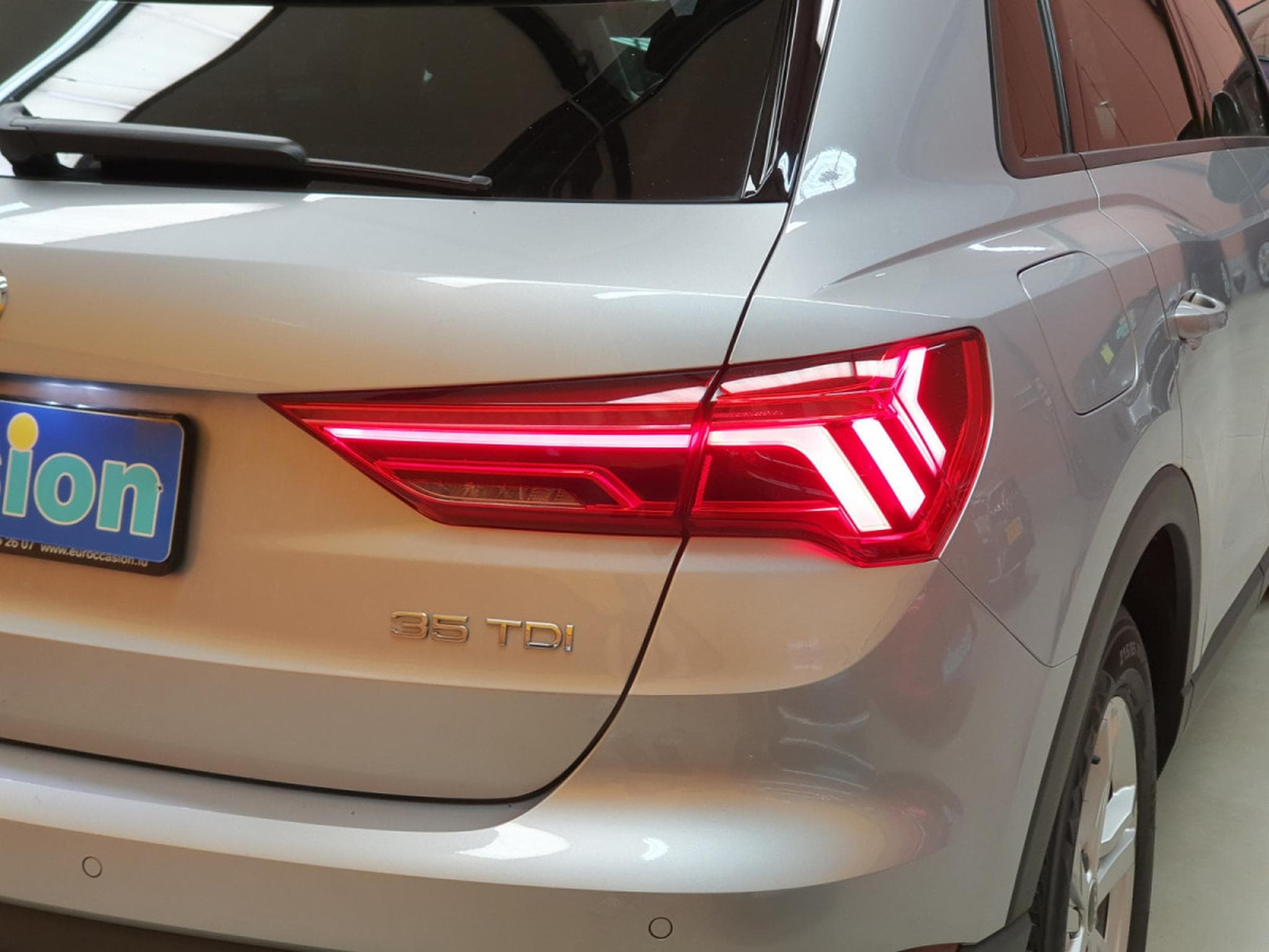 Audi Q3 35 TDI 150CV S-TRONIC (2021) - Foto 5