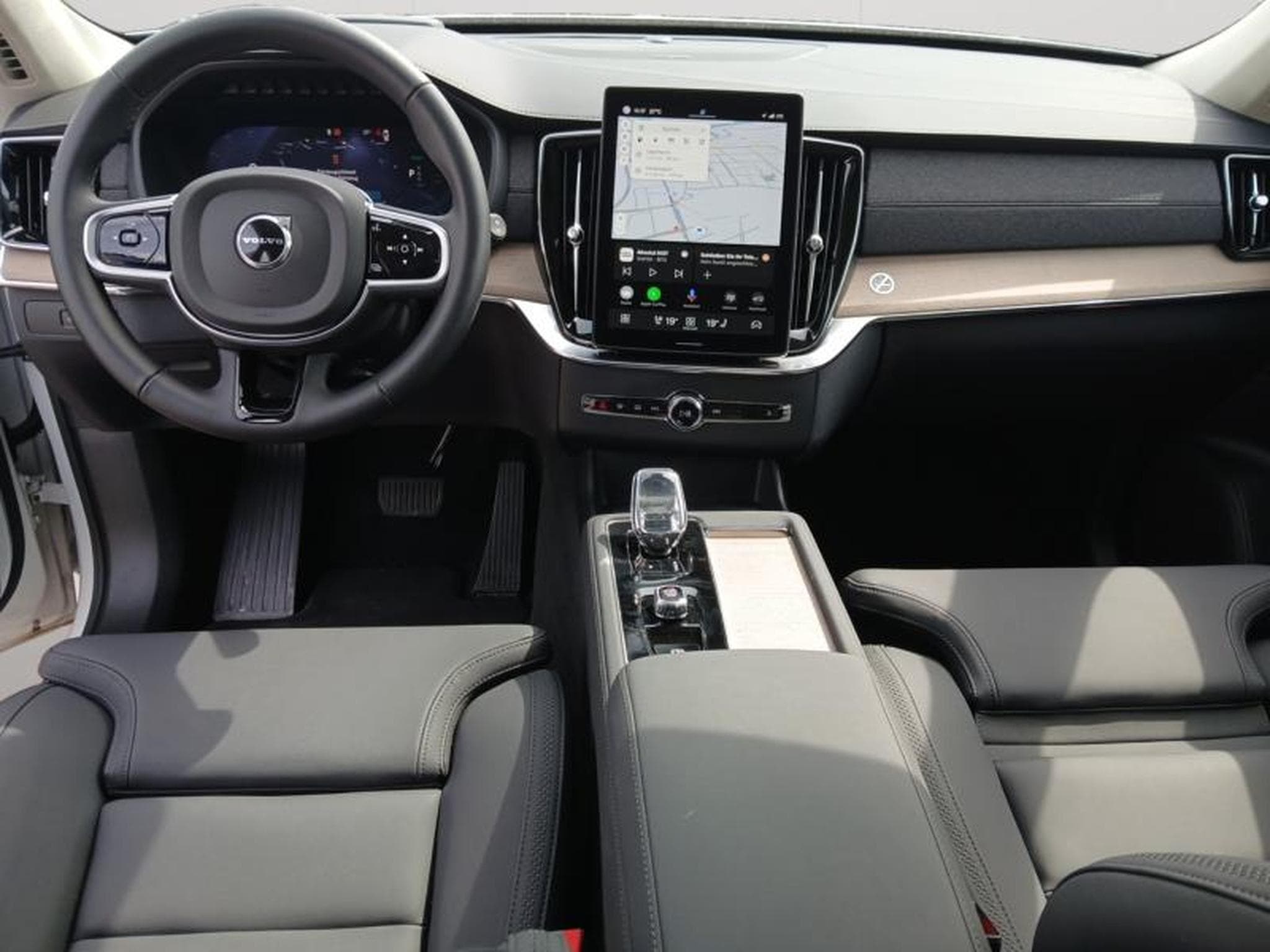 Volvo XC90 T8 Ultra Dark / Hybride (2025) - Photo 10