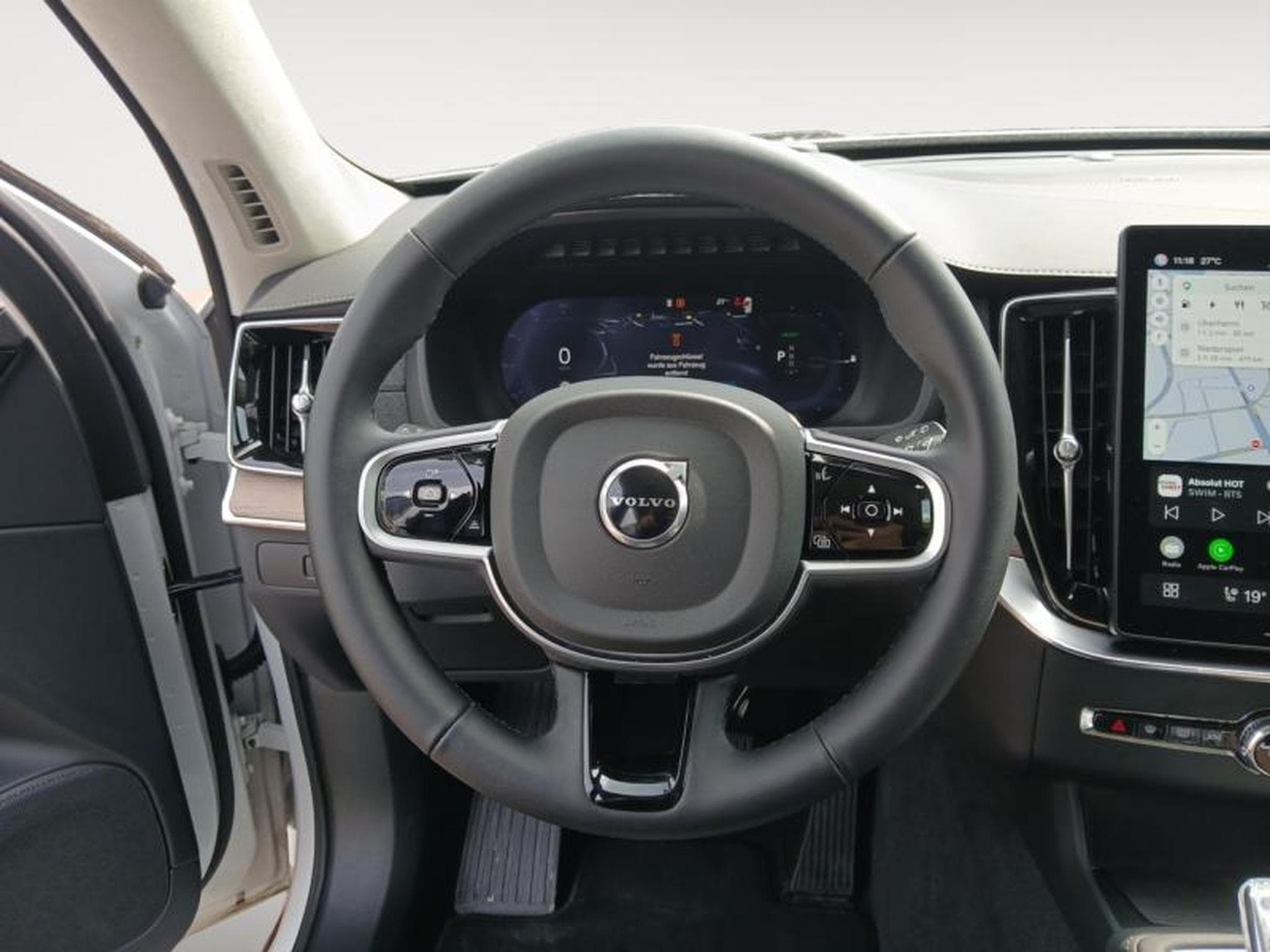 Volvo XC90 T8 Ultra Dark / Hybride (2025) - Photo 12