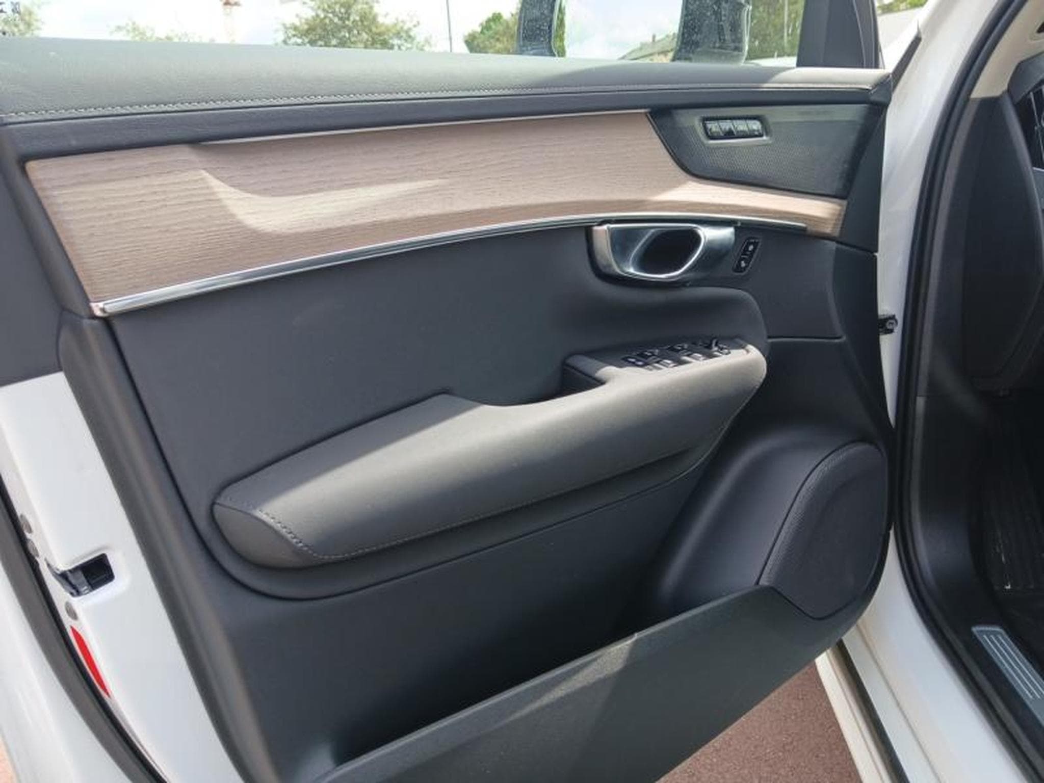 Volvo XC90 T8 Ultra Dark / Hybride (2025) - Photo 20