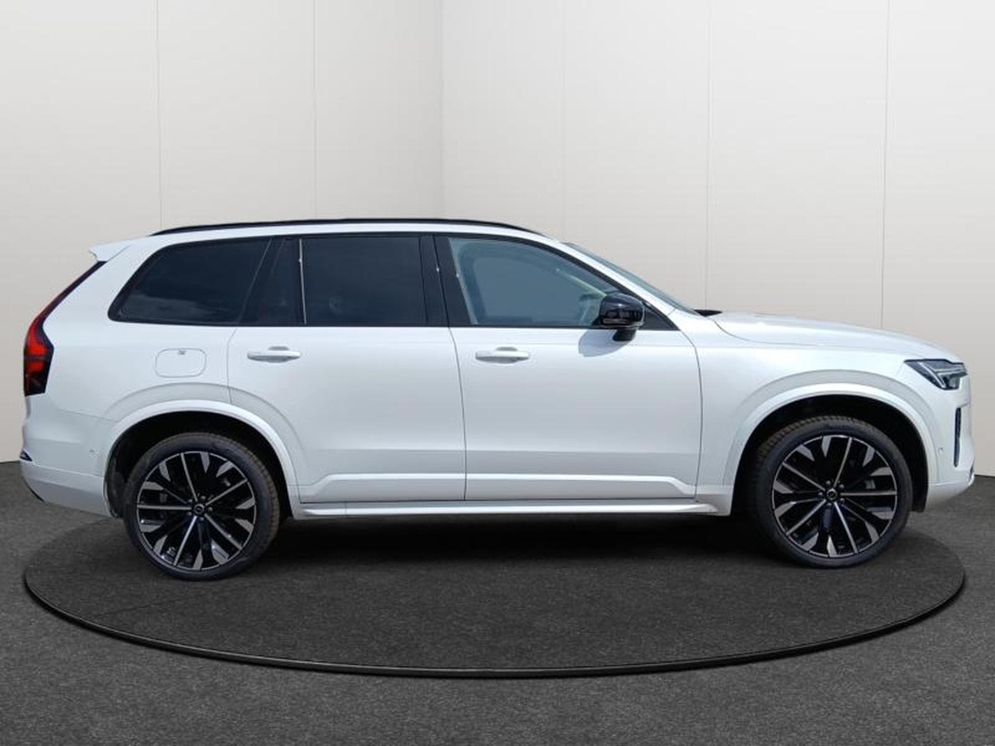 Volvo XC90 T8 Ultra Dark / Hybride (2025) - Photo 6