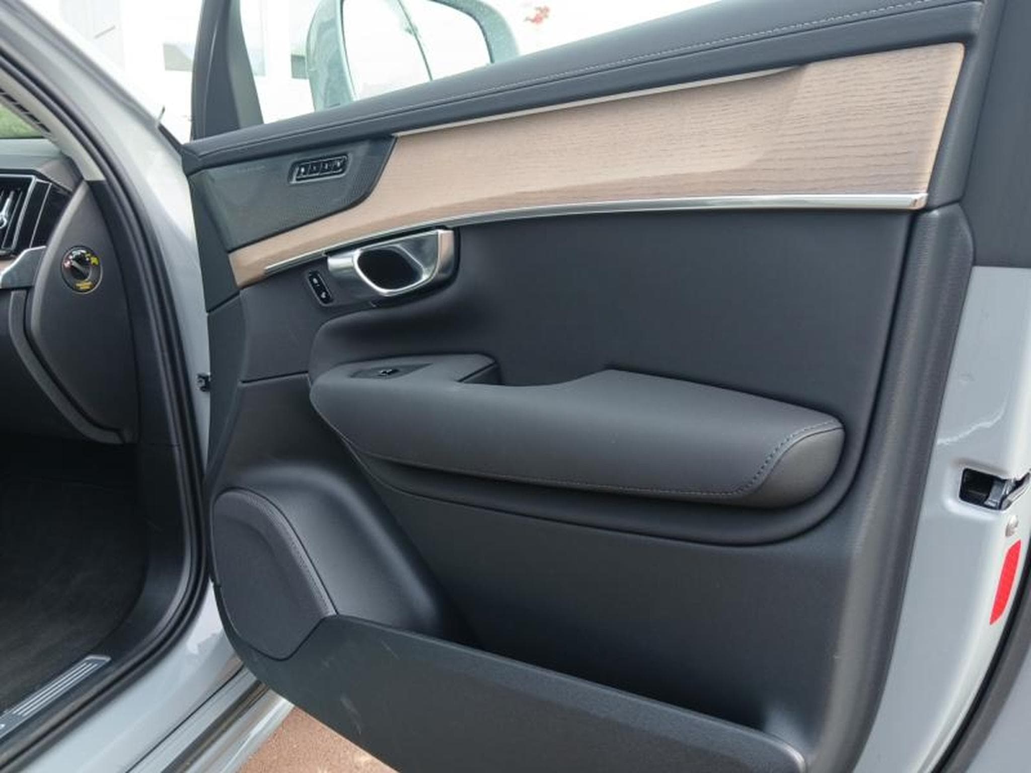 Volvo XC90 T8 Plus Bright / Hybride (2025) - Photo 21