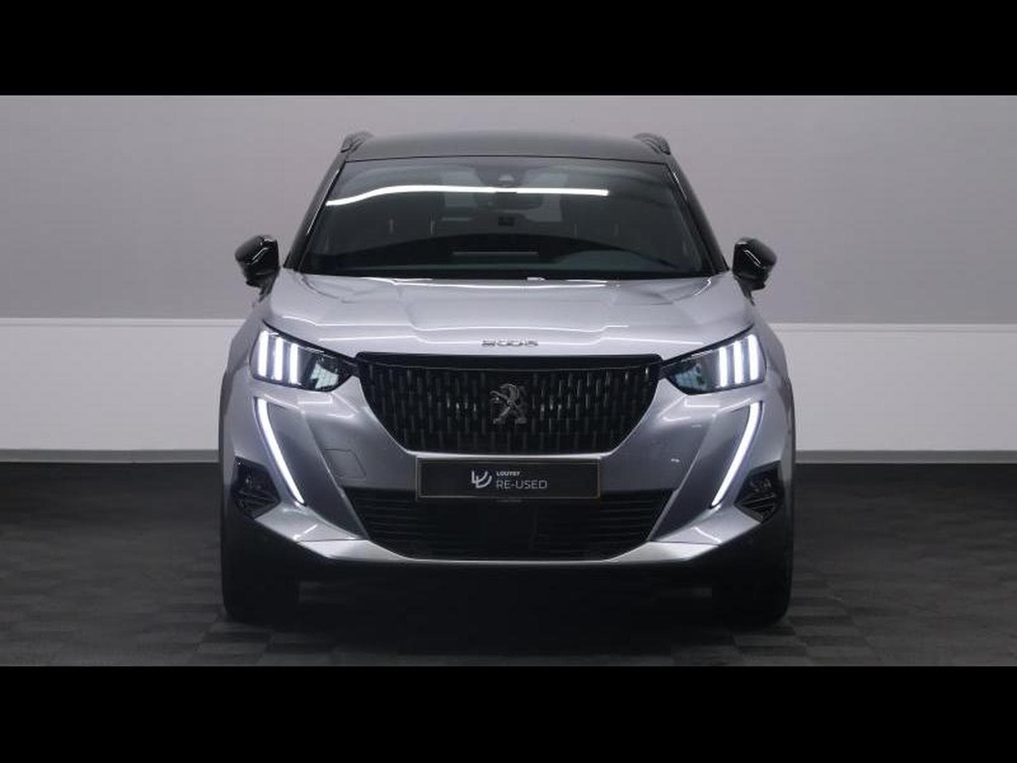 Peugeot 2008 1.5 blueHDI 130 GTLine EAT8 (2022) - Foto 2