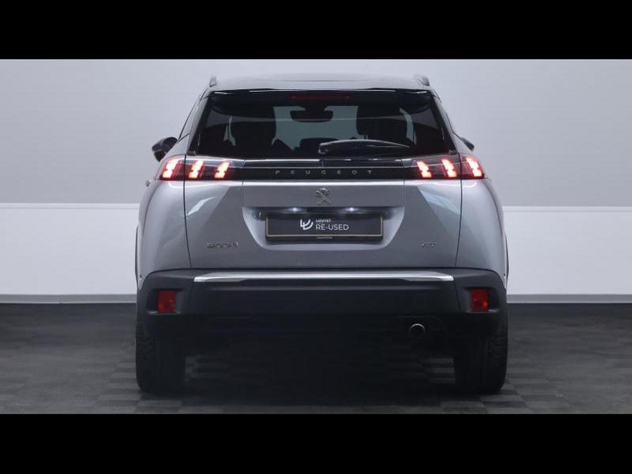 Peugeot 2008 1.5 blueHDI 130 GTLine EAT8 (2022) - Foto 6